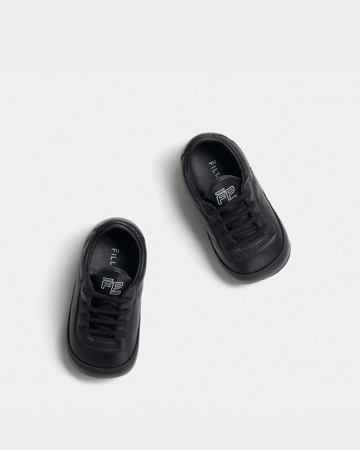Filling Pieces Low Top Sneakers bébé noir cuir souple