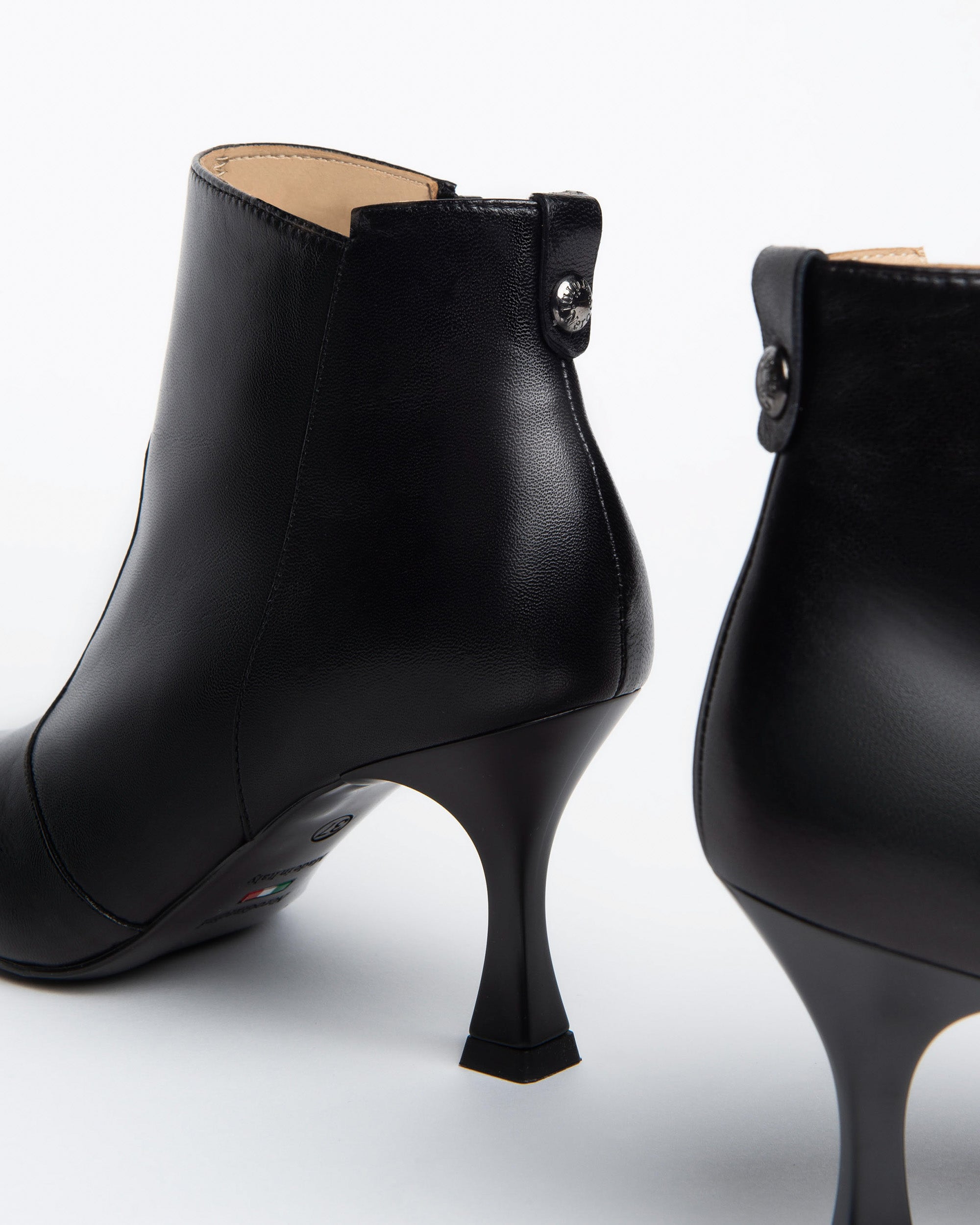 NeroGiardini Bottines Femme en Cuir Premium bureau pointure 38