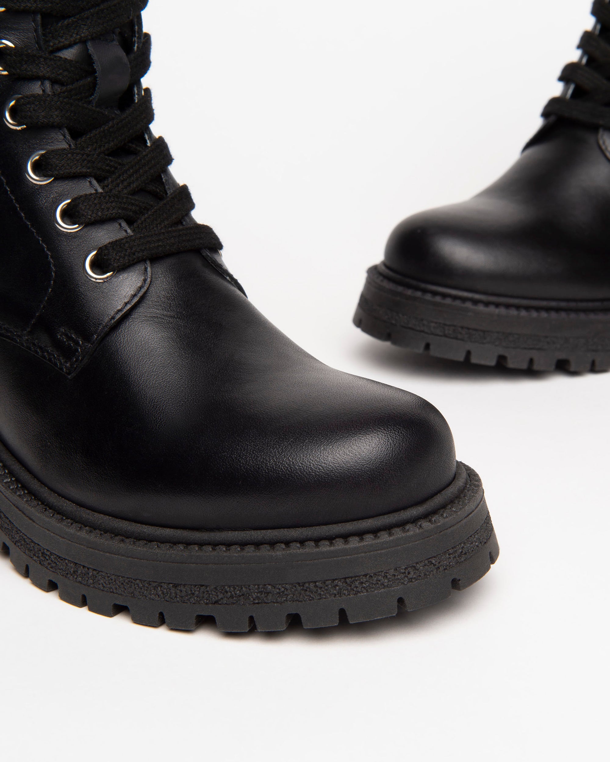 NeroGiardini Bottines Teens Fille Cuir à Lacets