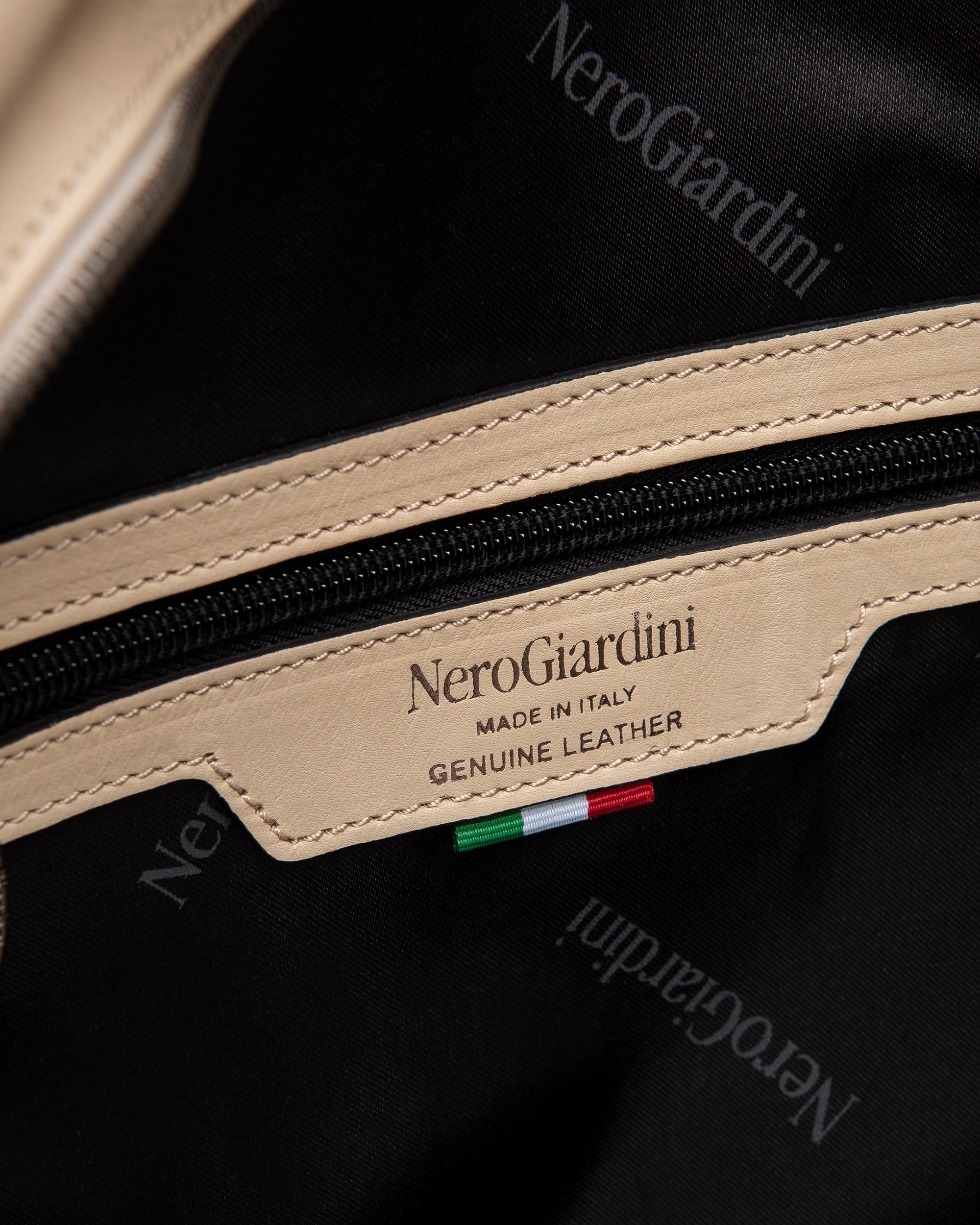 NeroGiardini Sac Épaule Femme Cuir Made in Italy