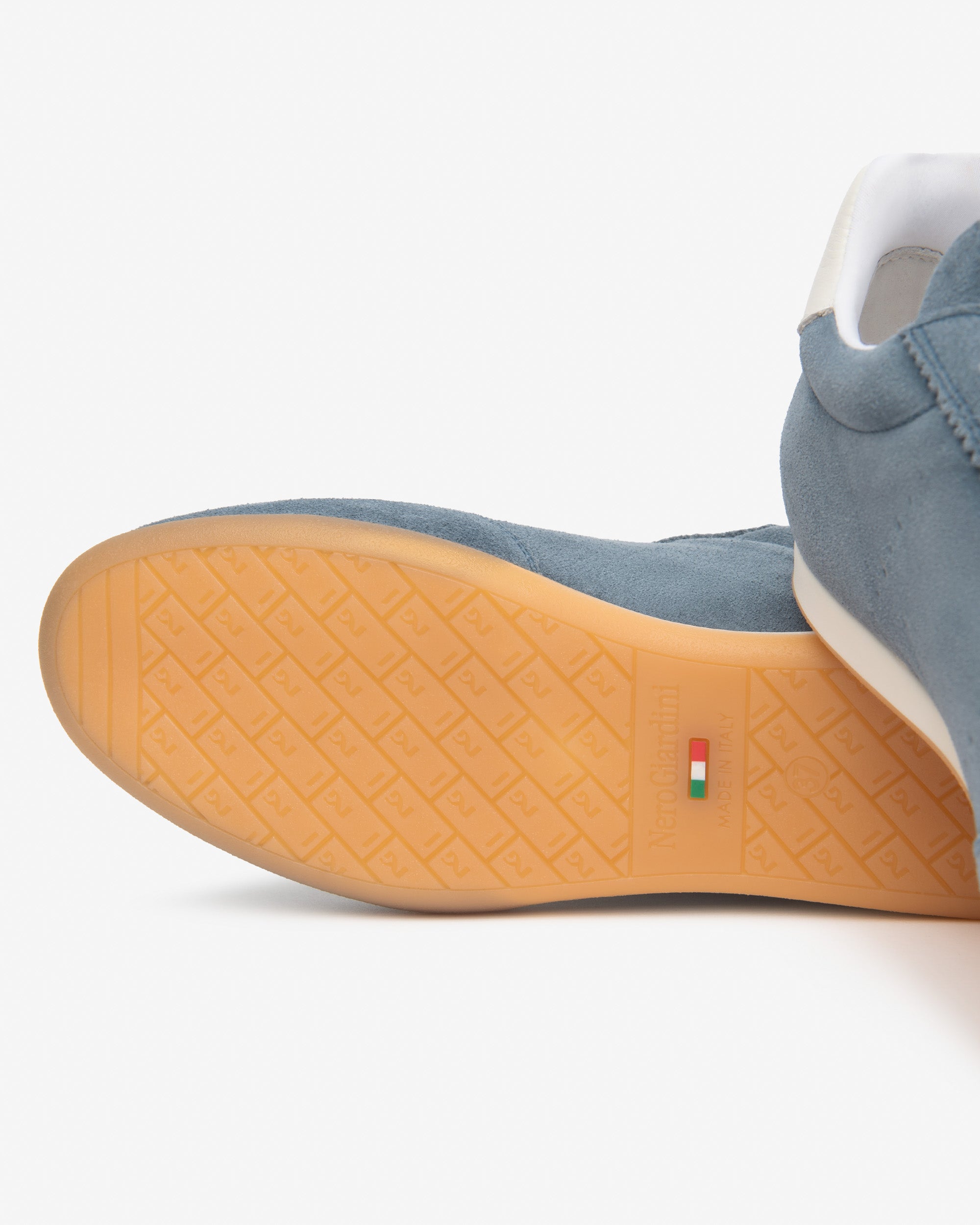 NeroGiardini Sneakers Femme Sneakers Cuir et Velours Confort