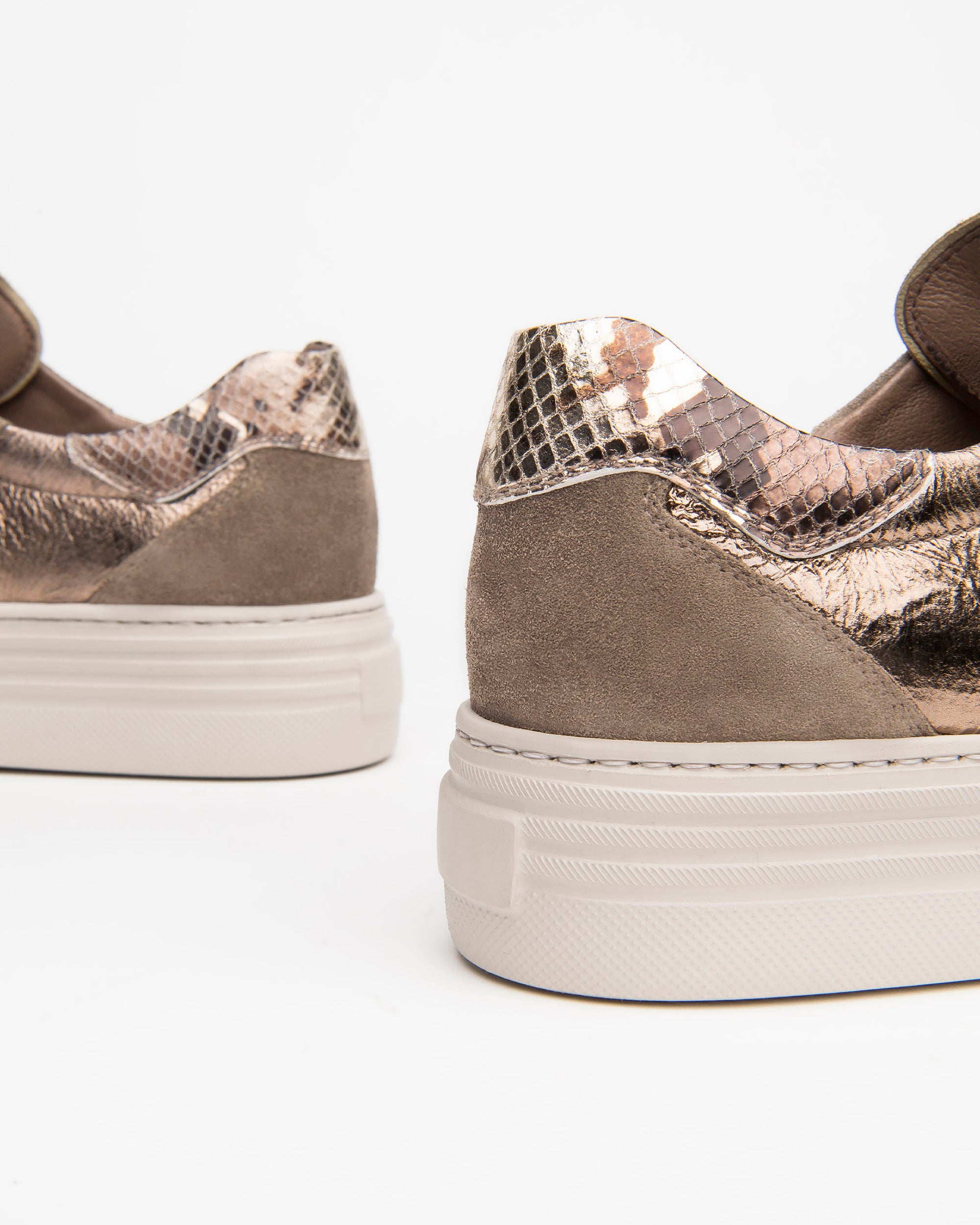 NeroGiardini Sneakers Femme Cuir Velours DryGo