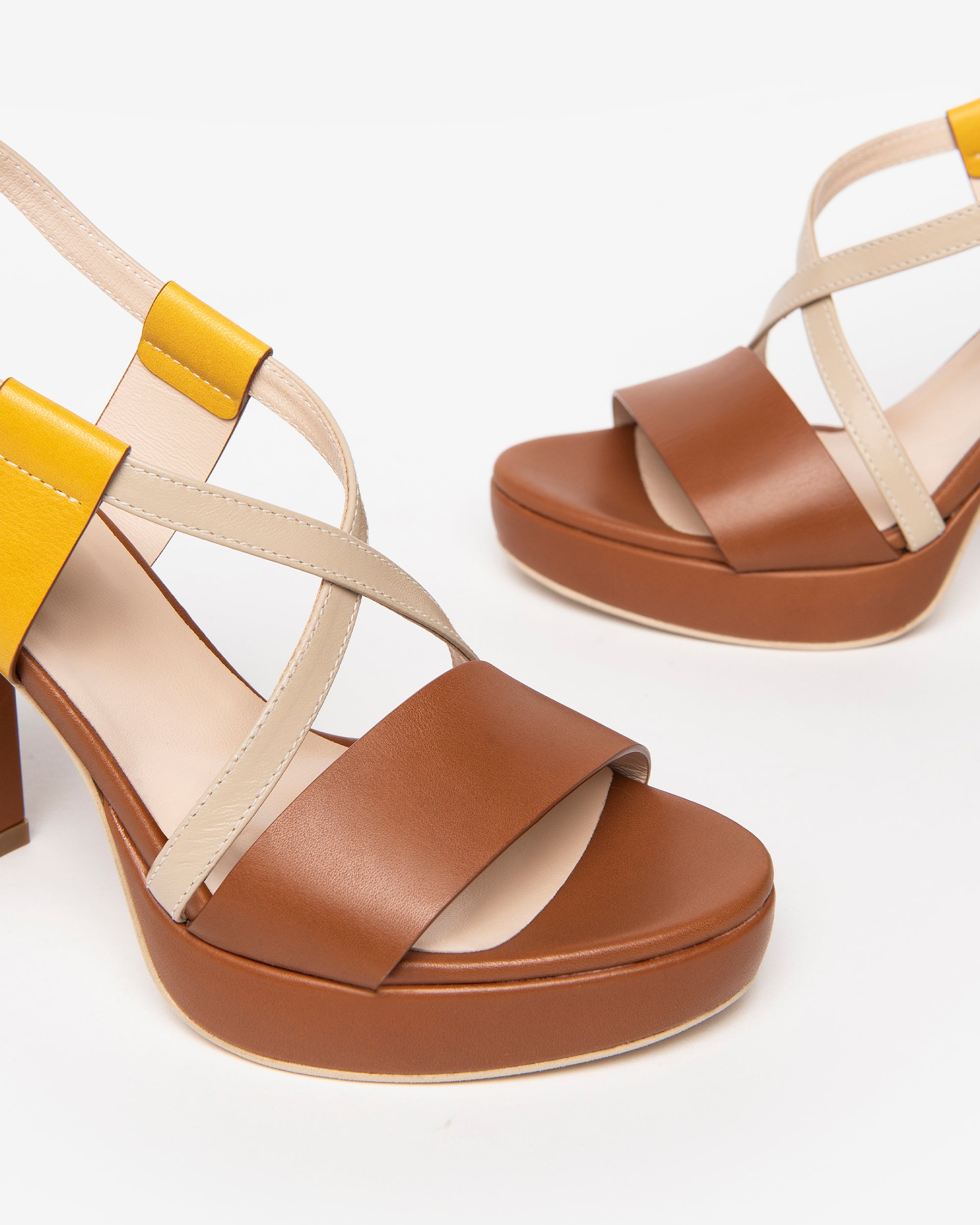 NeroGiardini Sandales Femme Cuir Confort Été