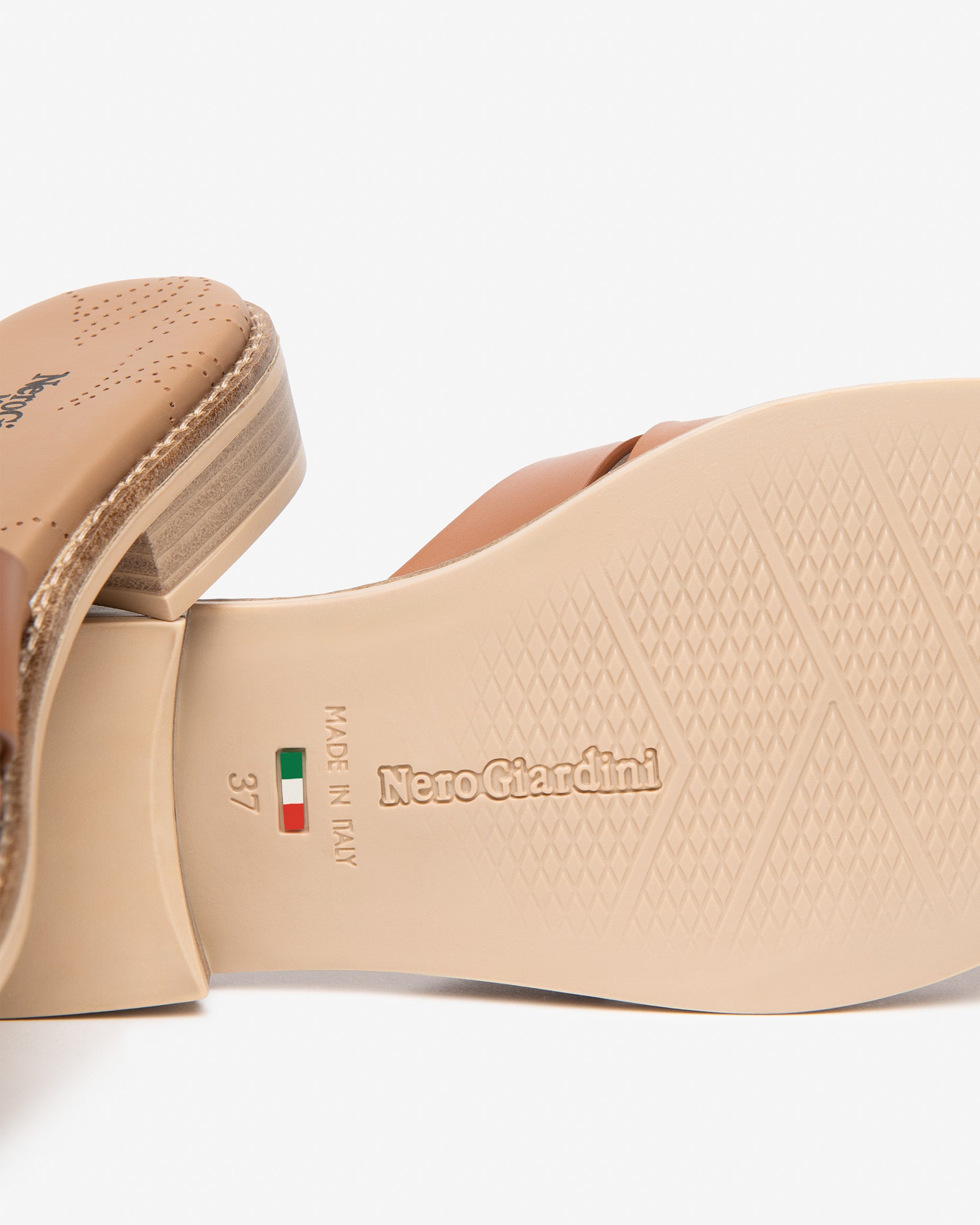 NeroGiardini Mules Femme Cuir Mules Été