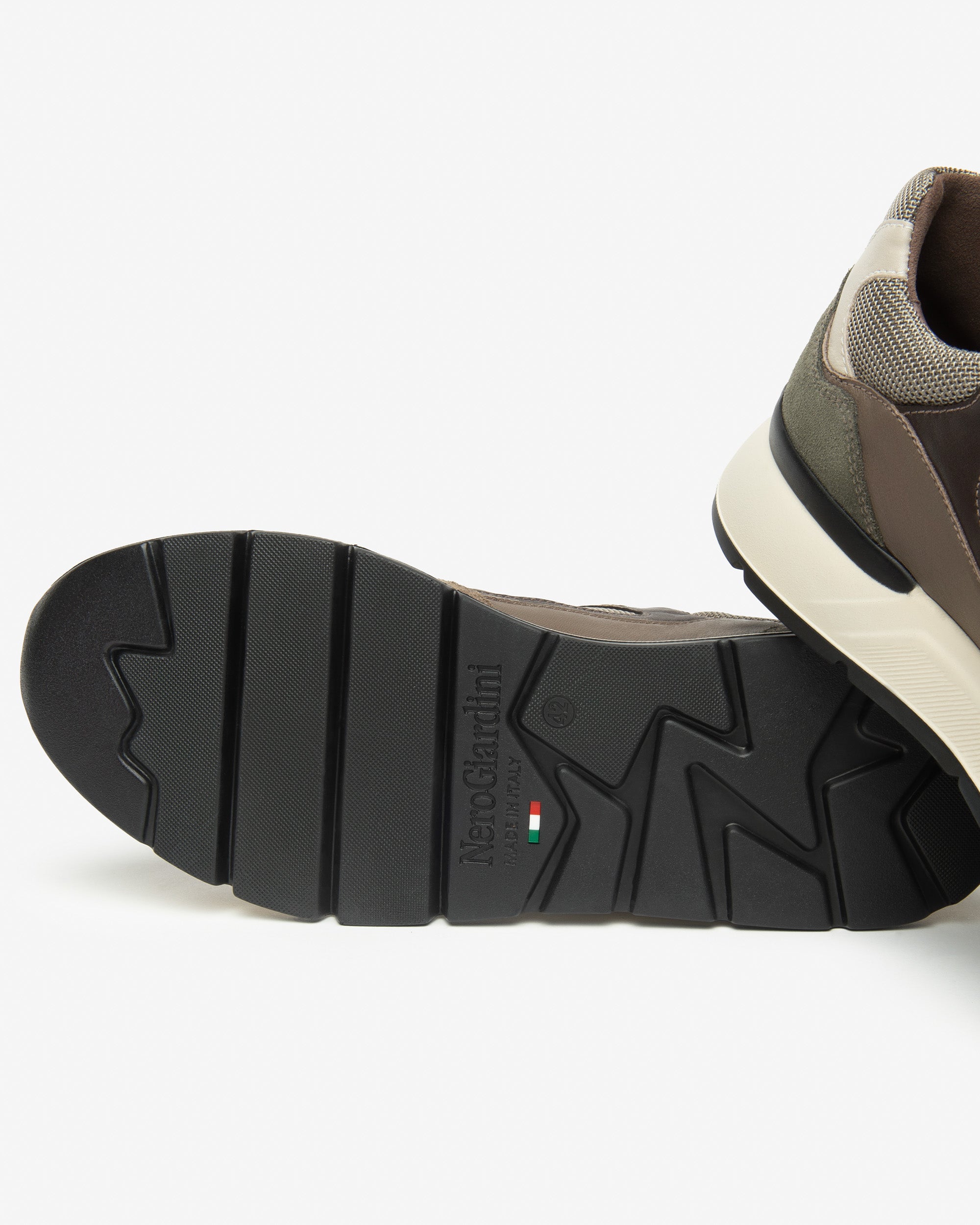 Nerogiardini Sneakers Basket Homme Cuir Semelle Memory