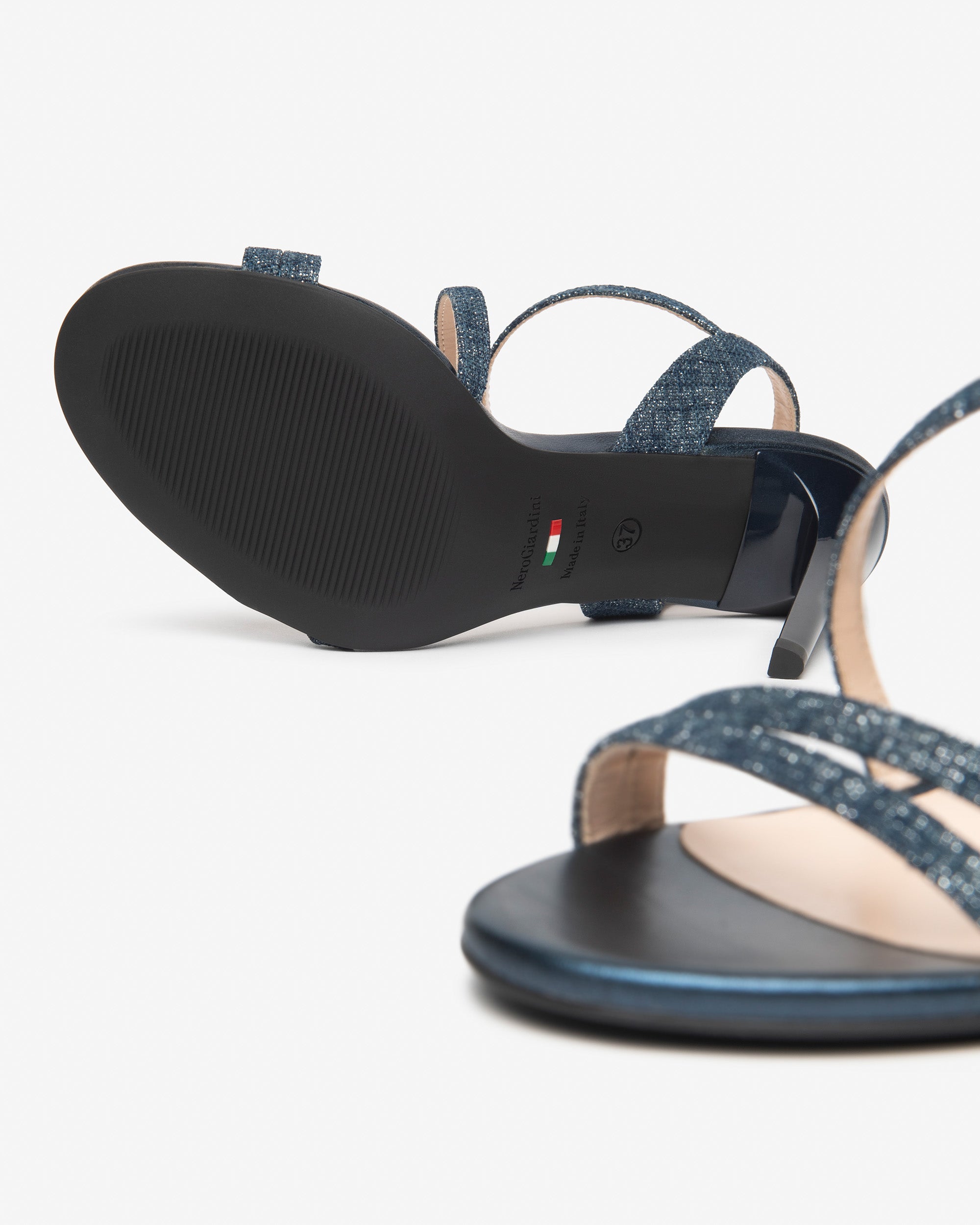 Nerogiardini Sandales technique premium femme