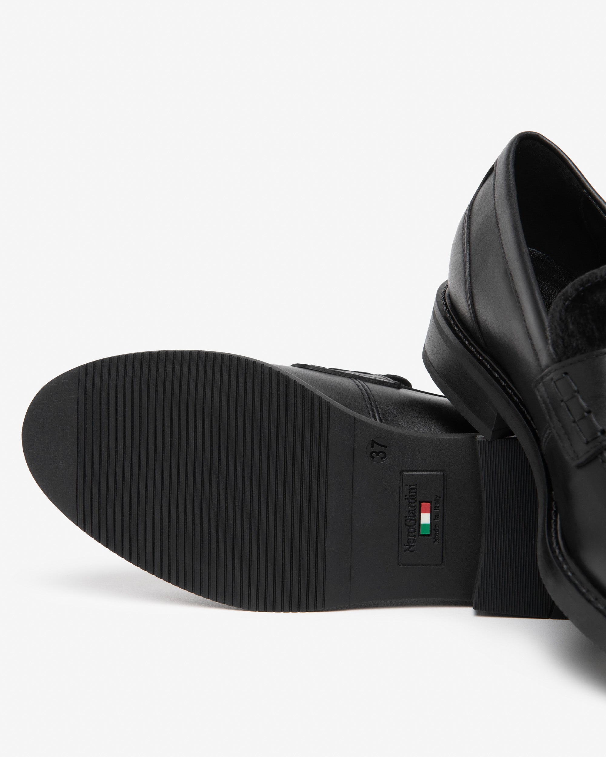 NeroGiardini Mocassins Femme Cuir Plateau College Confort