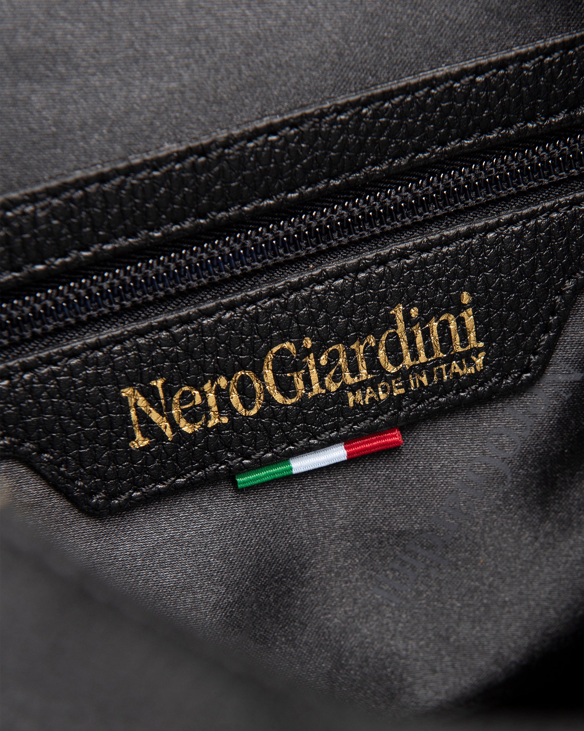 NeroGiardini Sacs besace hobo technique taille unique