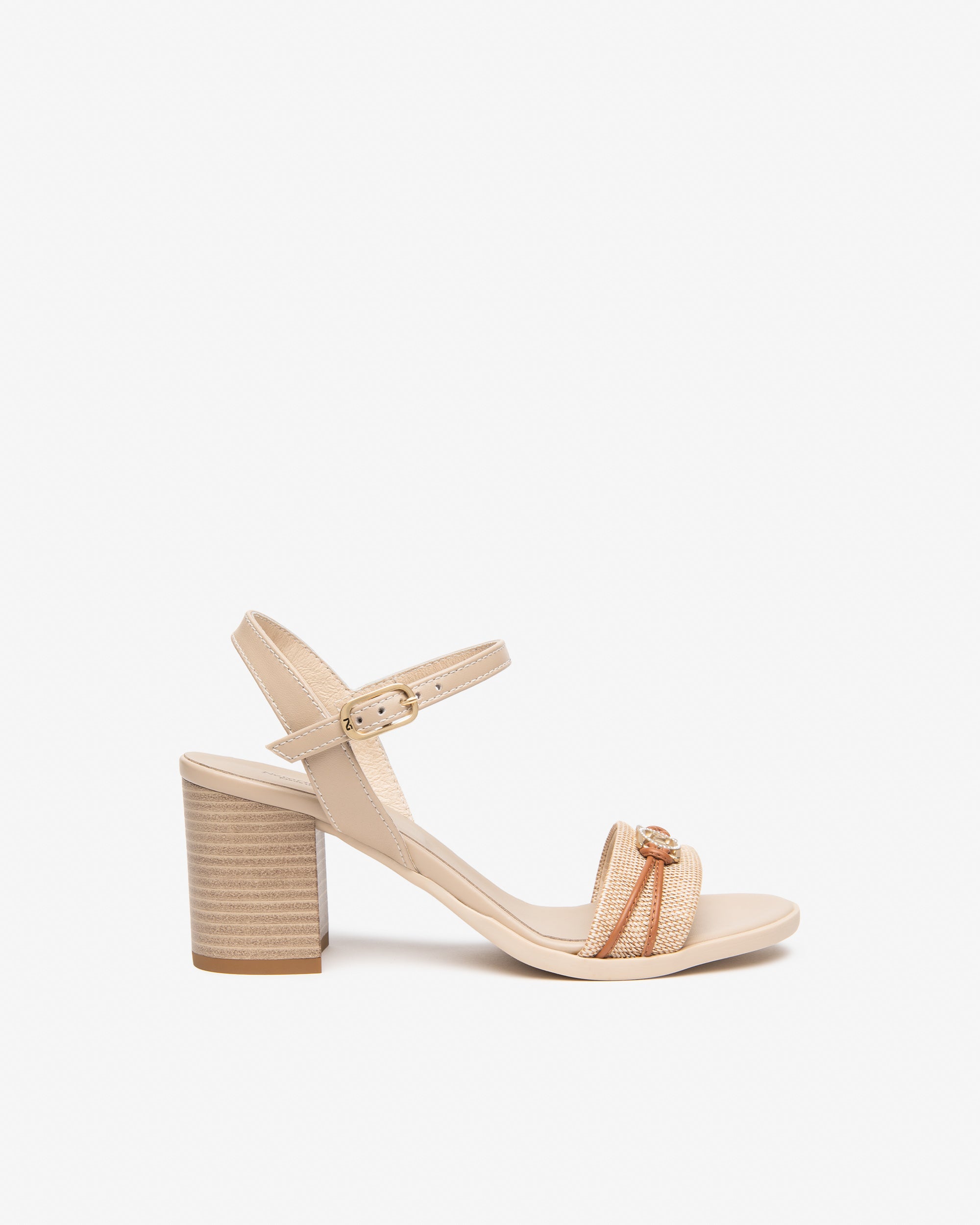 NeroGiardini Sandales femme cuir et toile confort été