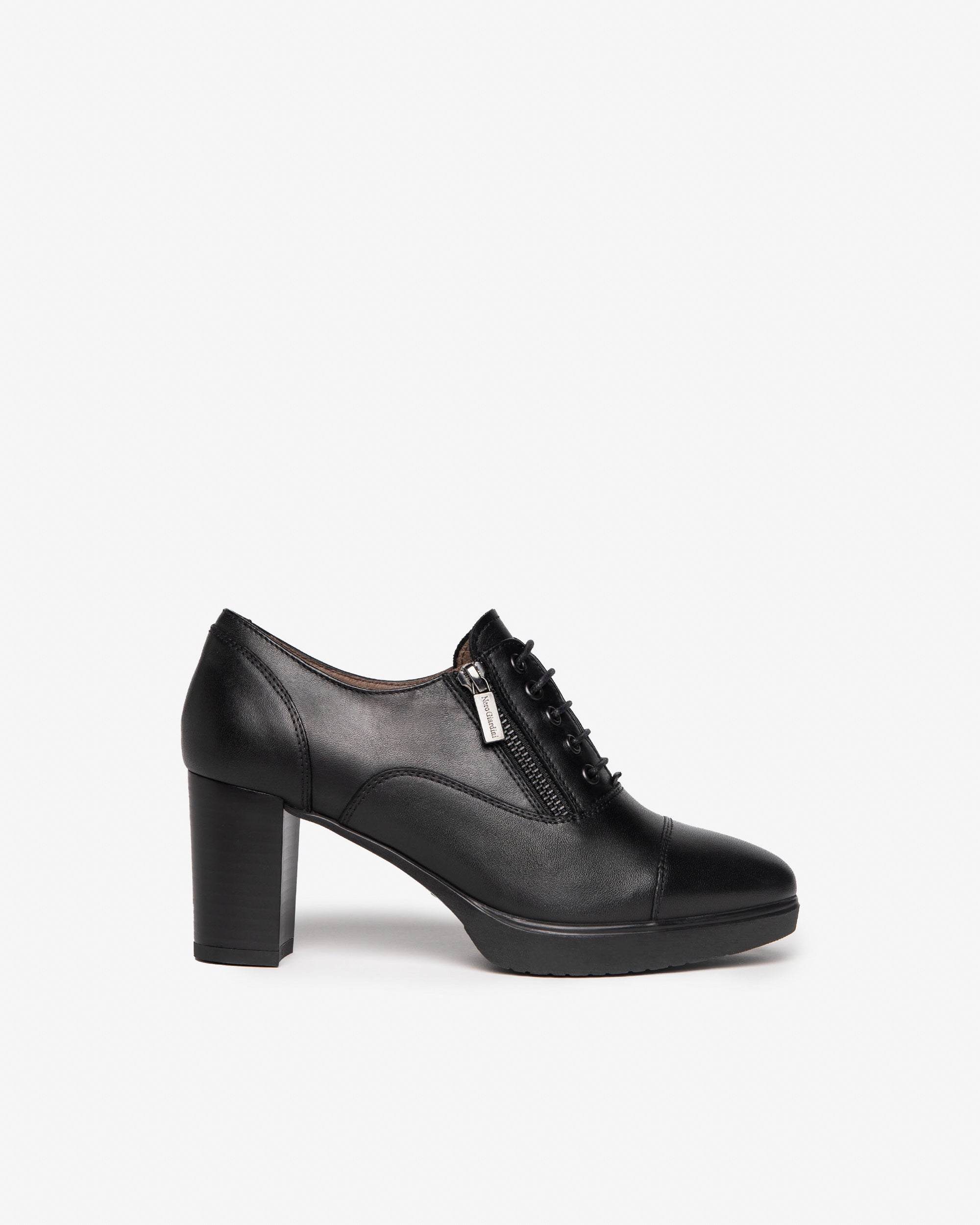 NeroGiardini Chaussures à Lacets Femme Cuir Oxford