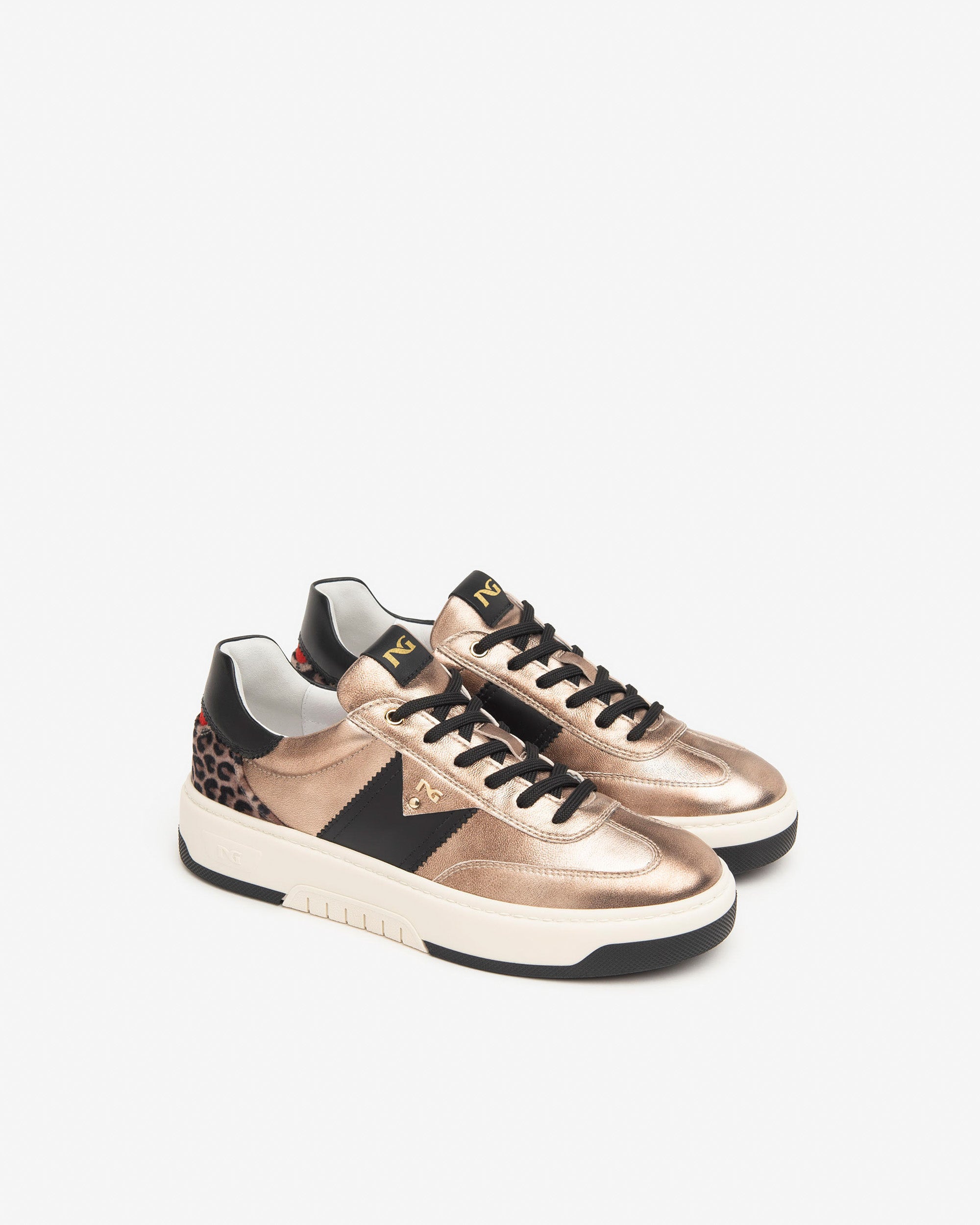 NeroGiardini Sneakers Femme Cuir Velours Memory