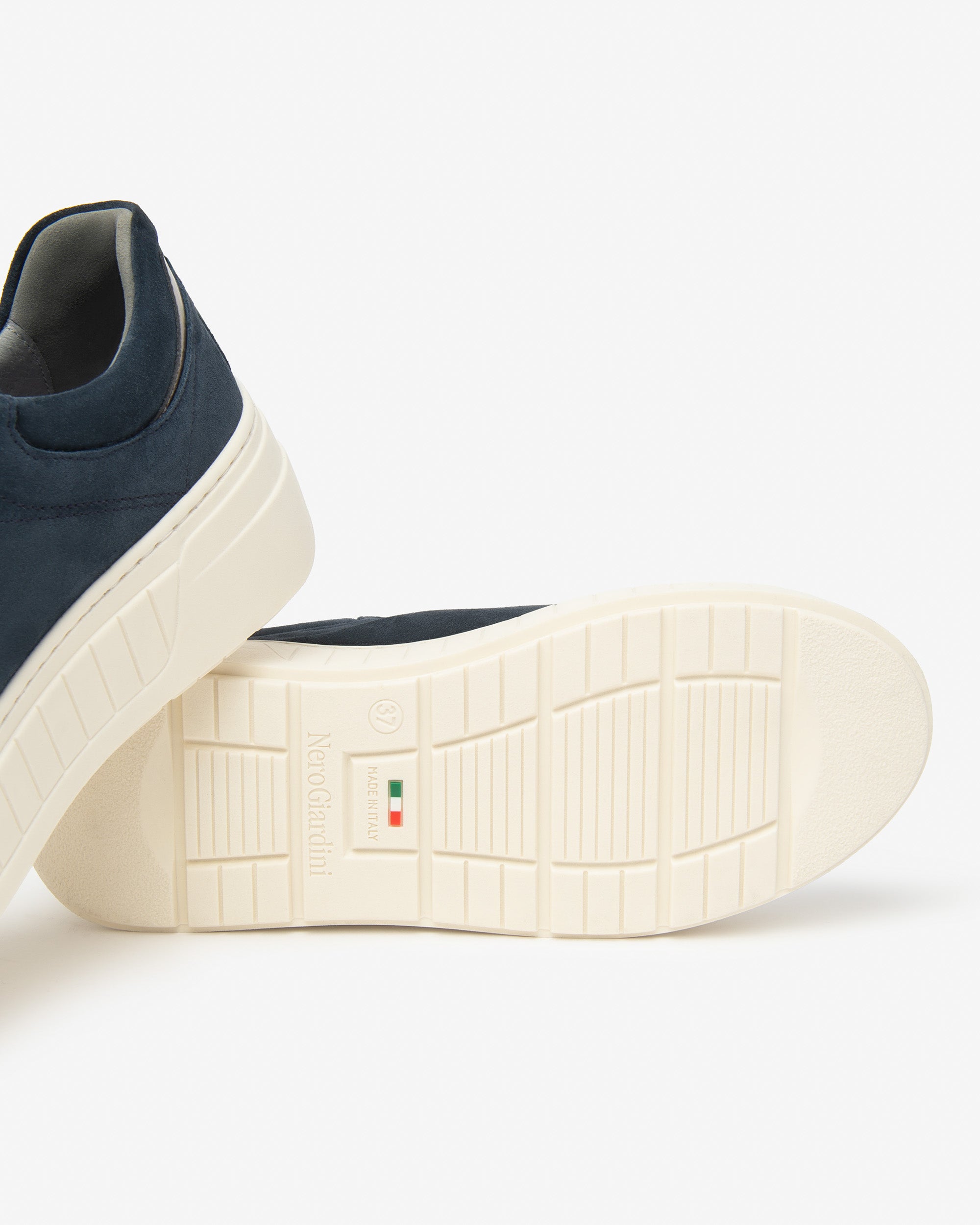 NeroGiardini Sneakers Femme Cuir Velours Memory