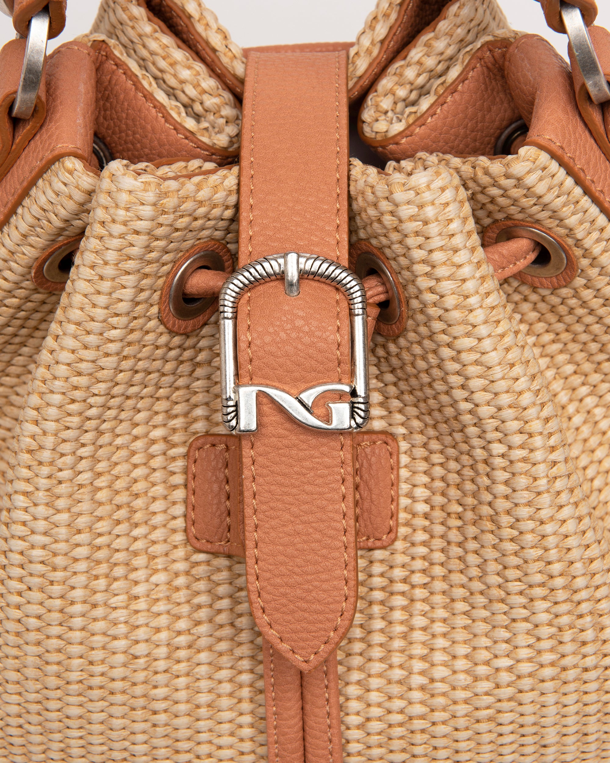 NeroGiardini Sacs Femme Sac Seau Tissu Technique