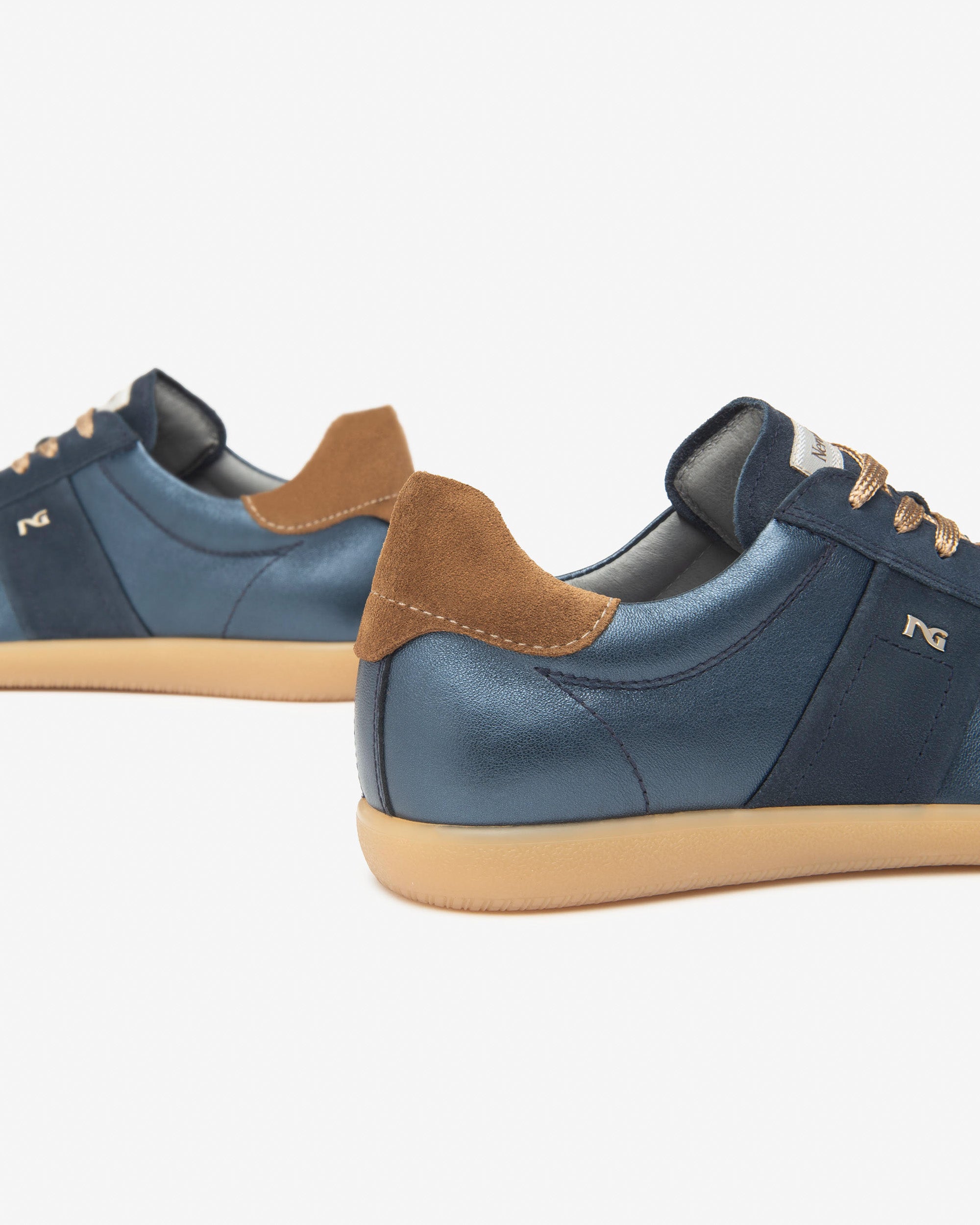 NeroGiardini Sneakers Femme Cuir Velours DryGo Memory