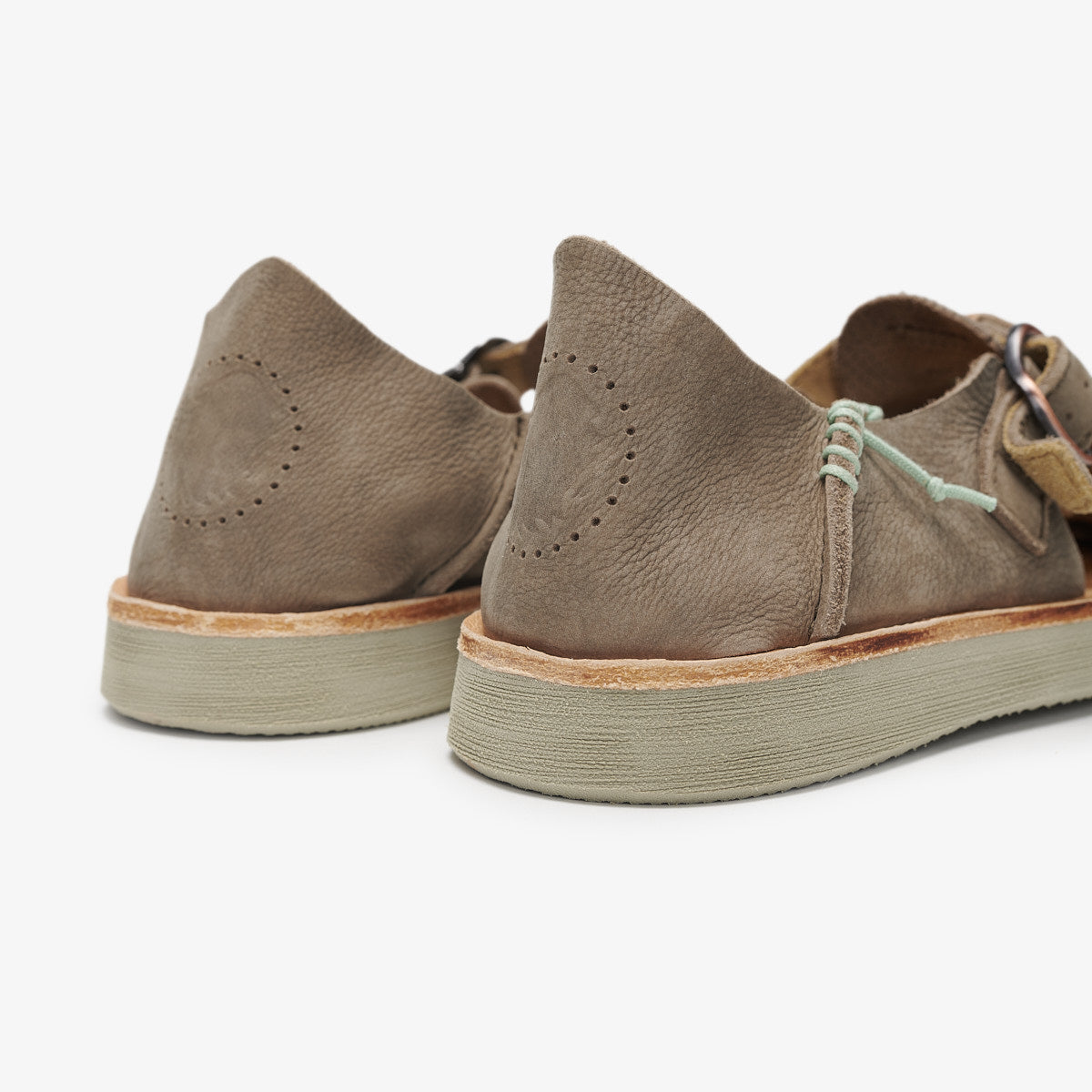 Satorisan Benirras Microperforated sandales vert cuir