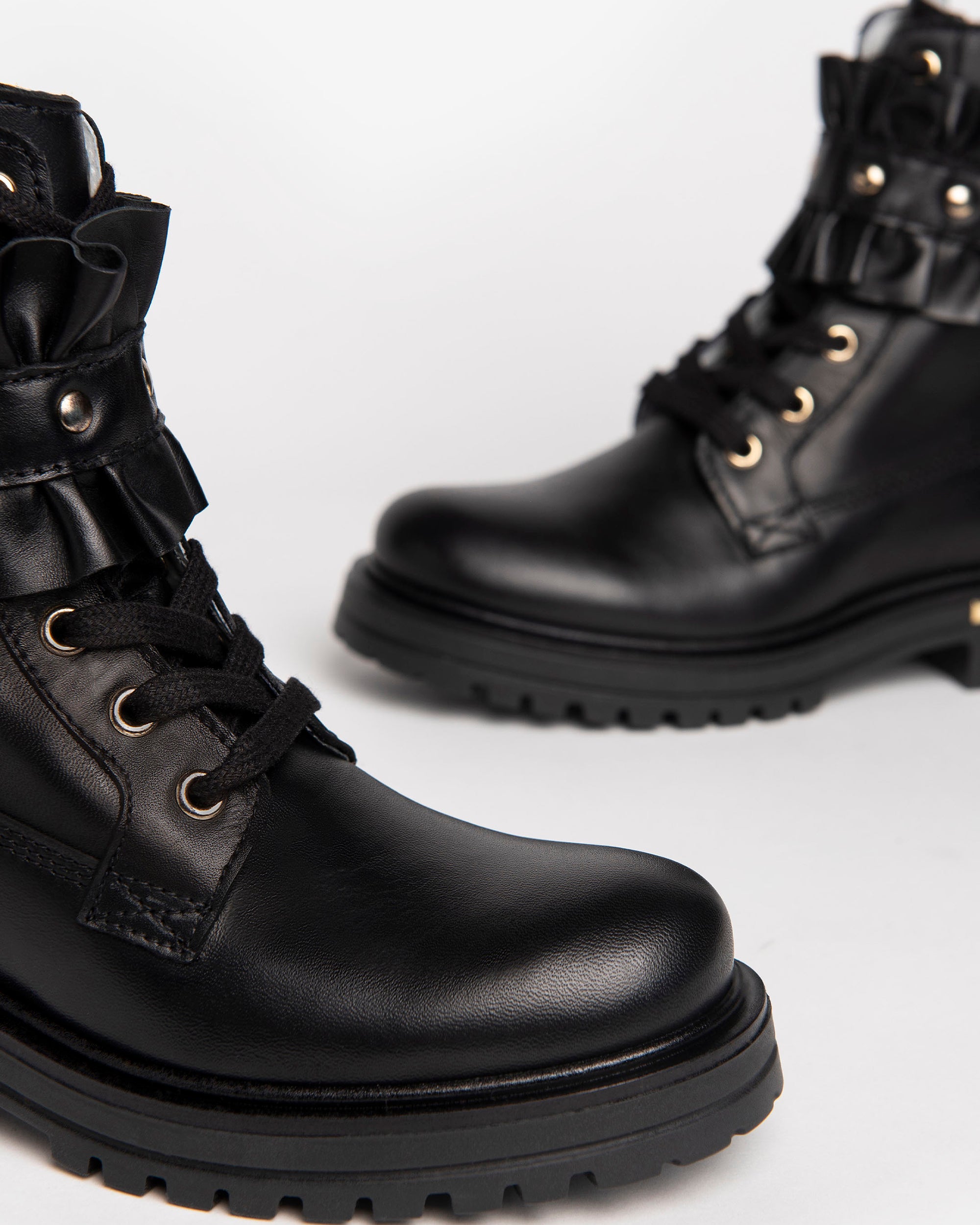NeroGiardini Bottines Fille Cuir Zip Semelle Légère