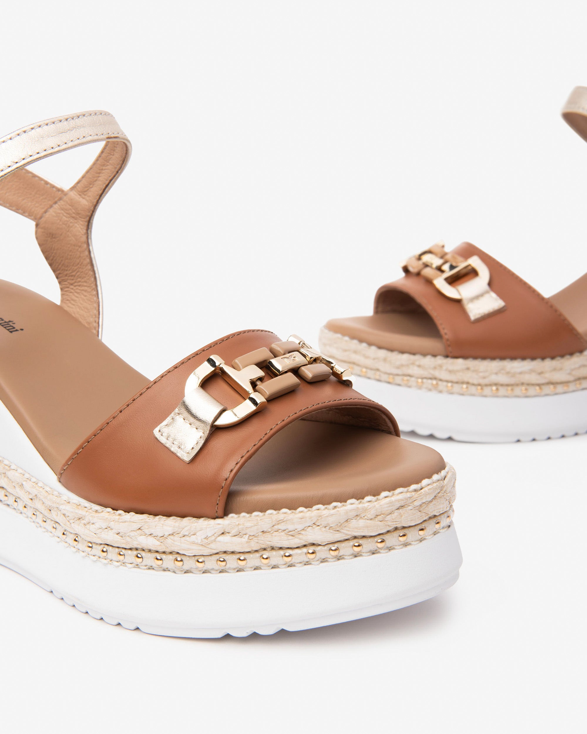 NeroGiardini Sandales Femme Cuir Pointure 38 Été