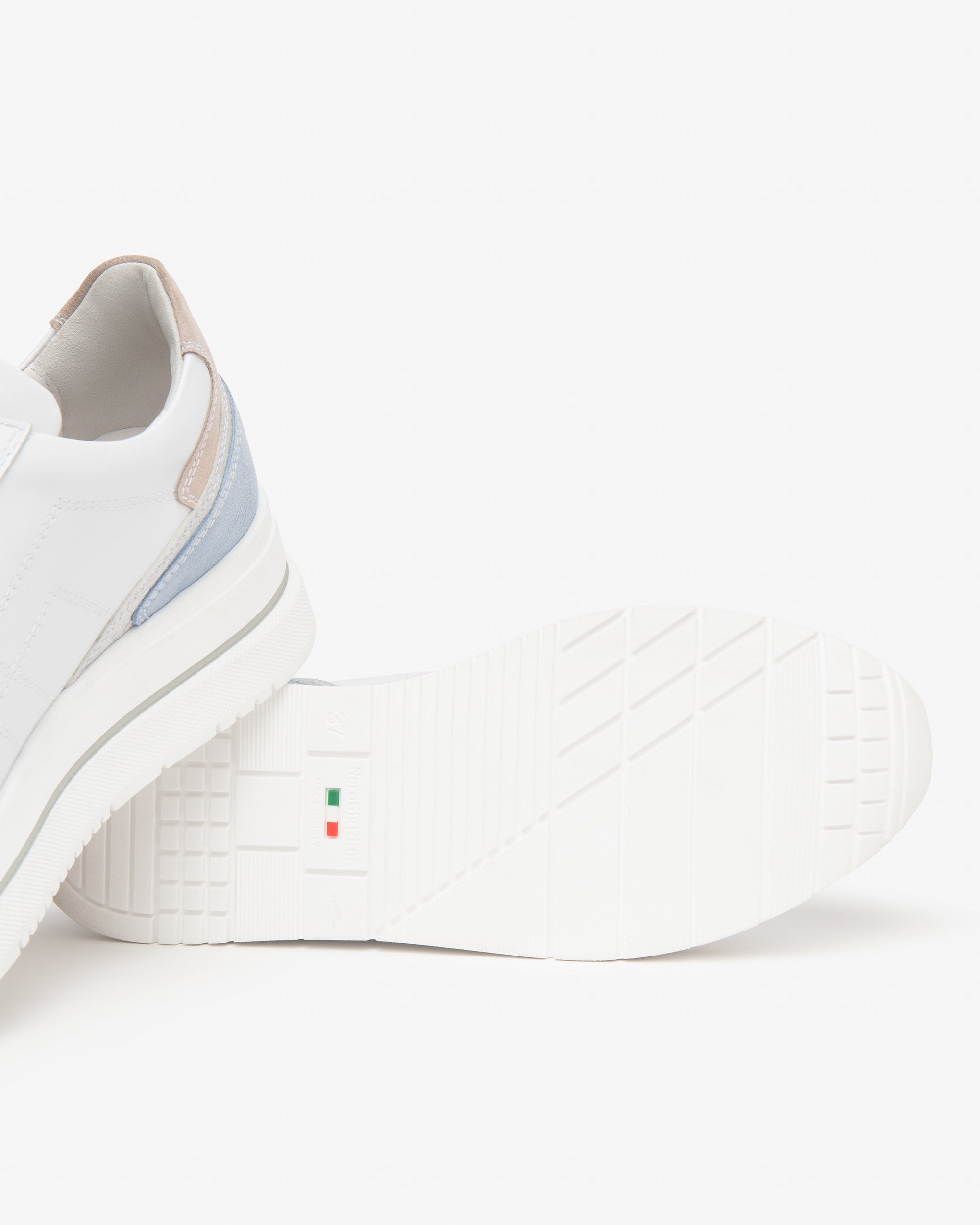 NeroGiardini Sneakers Femme Cuir et Velours 38 Memory