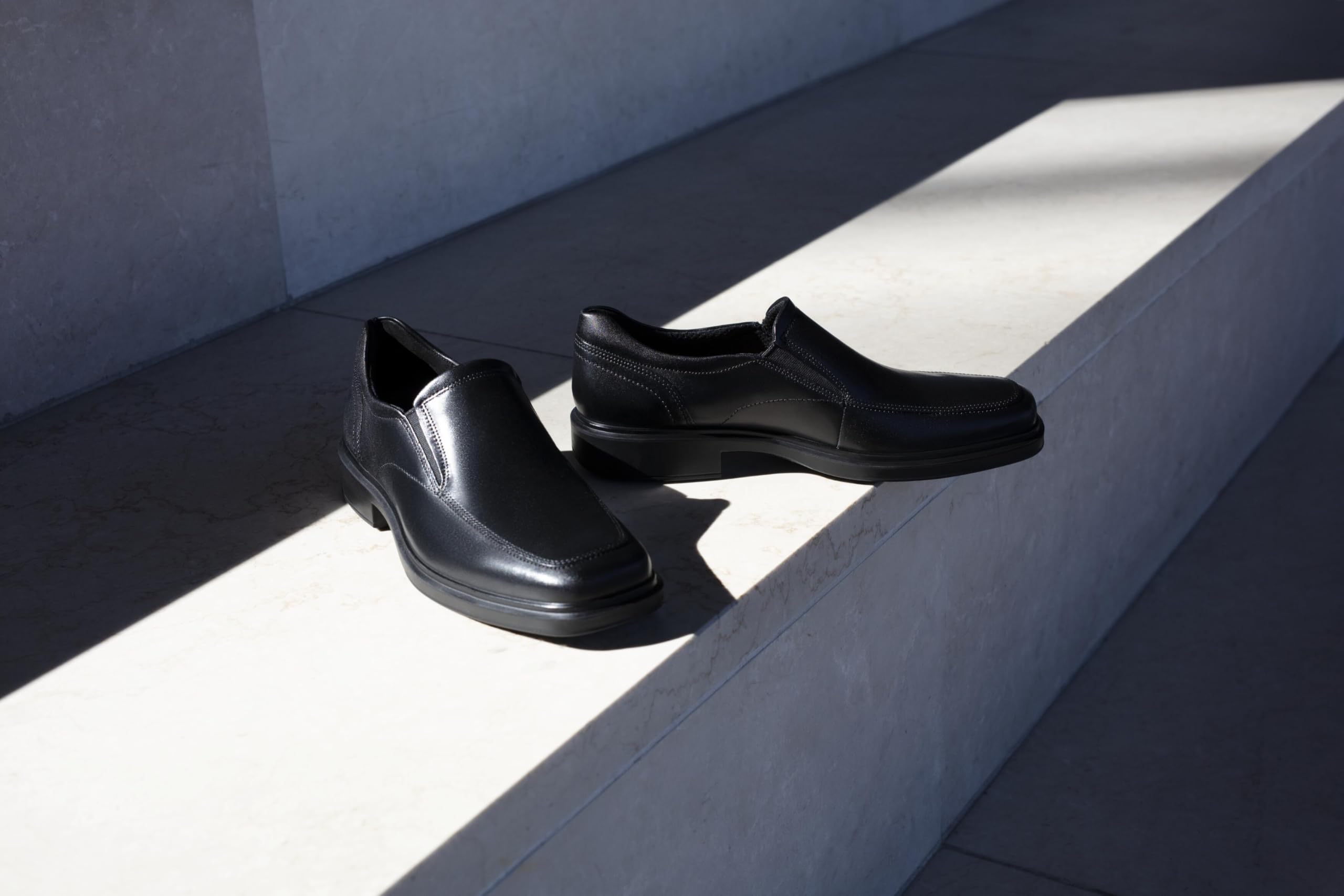 ECCO Helsinki 2 mocassin cuir homme noir 43