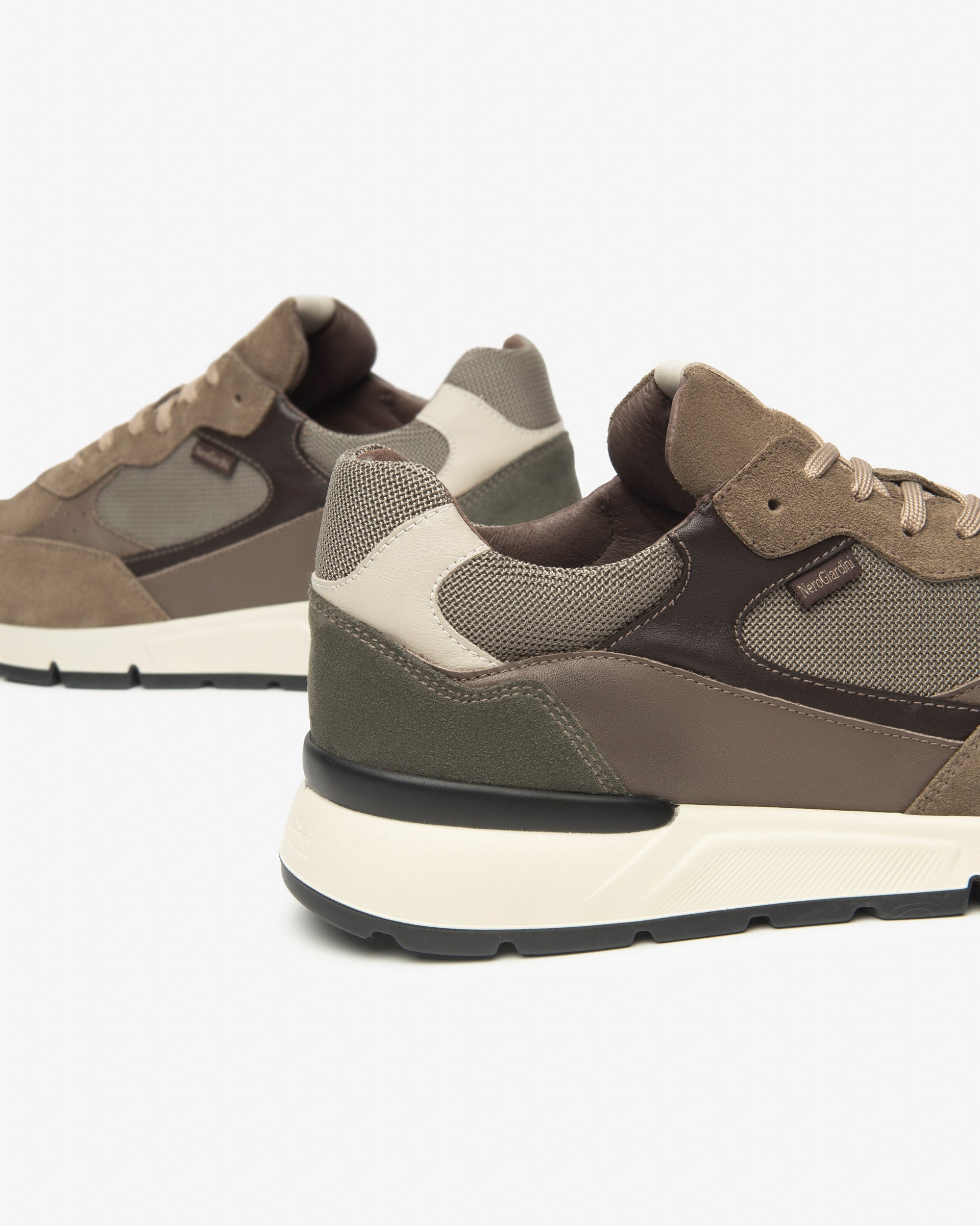 Nerogiardini Sneakers Basket Homme Cuir Semelle Memory