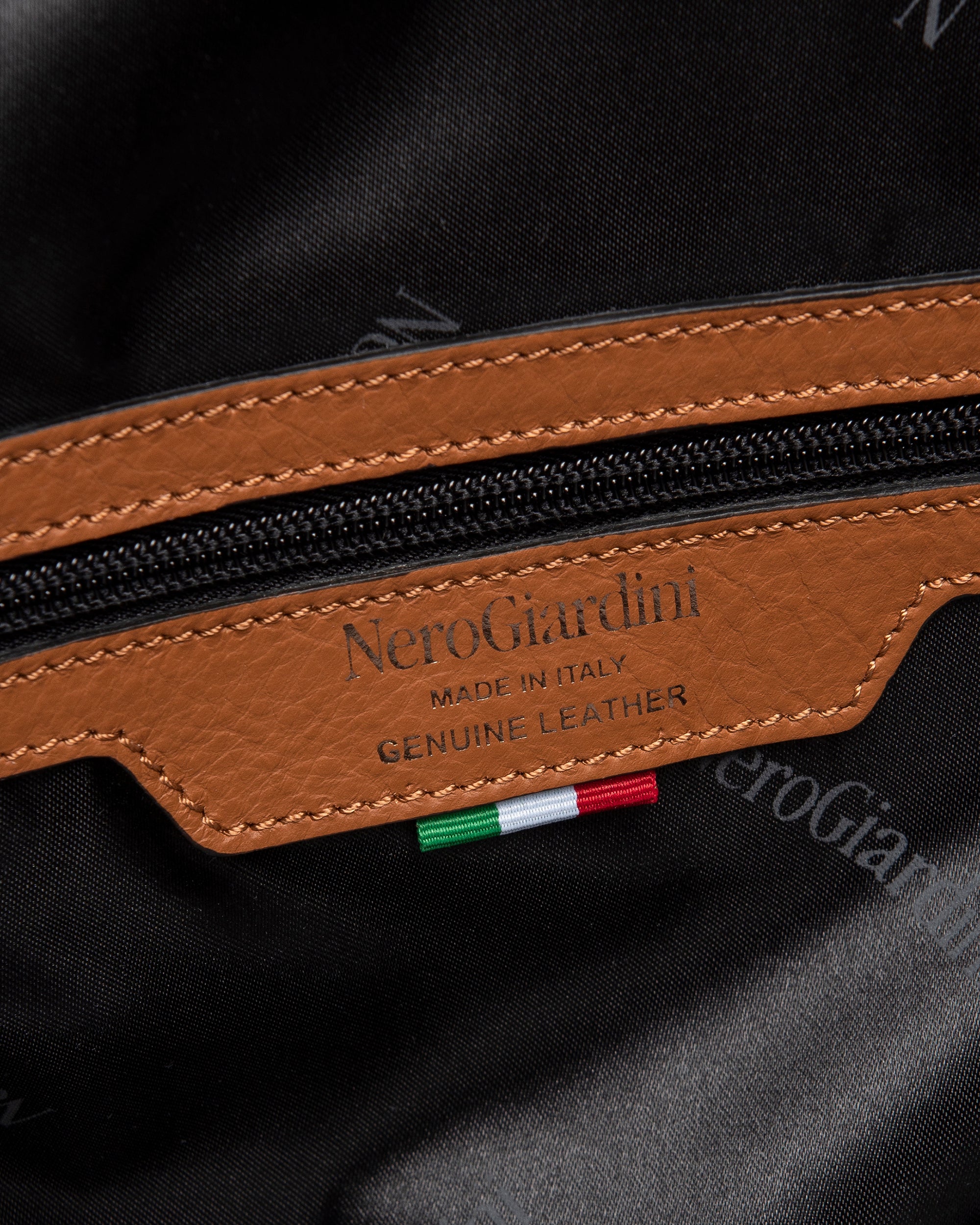 Nerogiardini Sac épaule cuir femme Italie