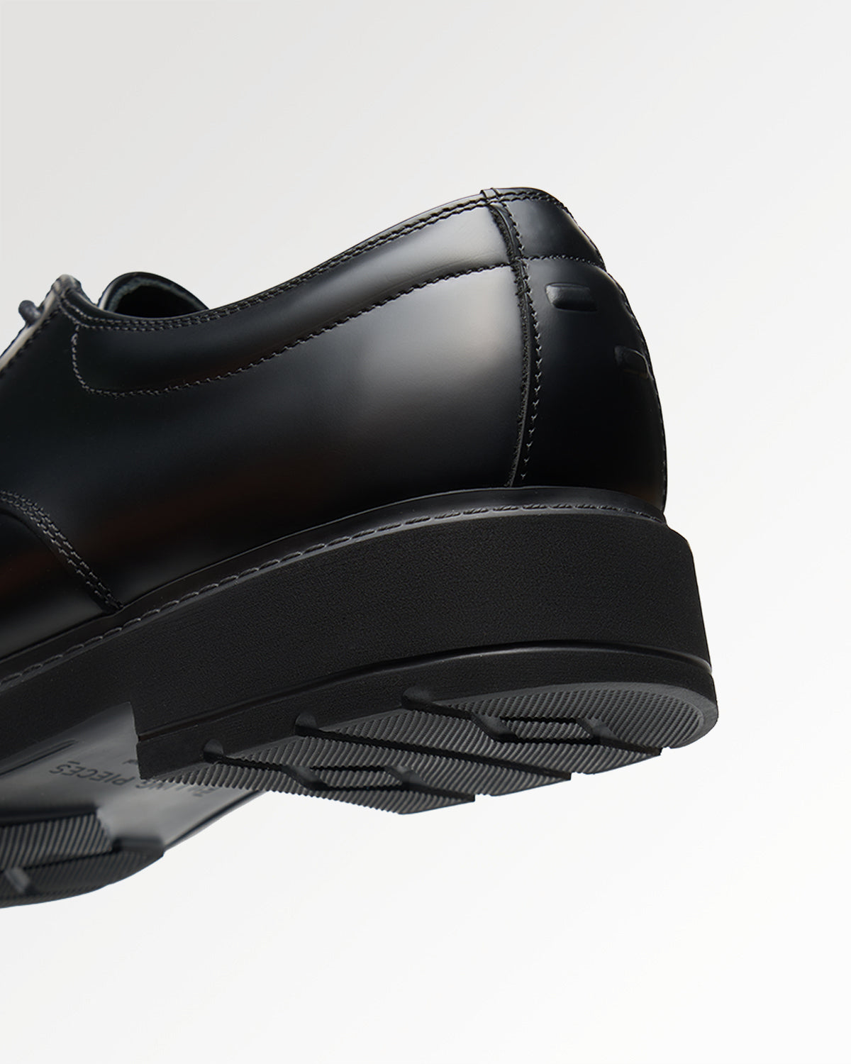 Filling Pieces Clean Derby Polido derbies noires cuir léger