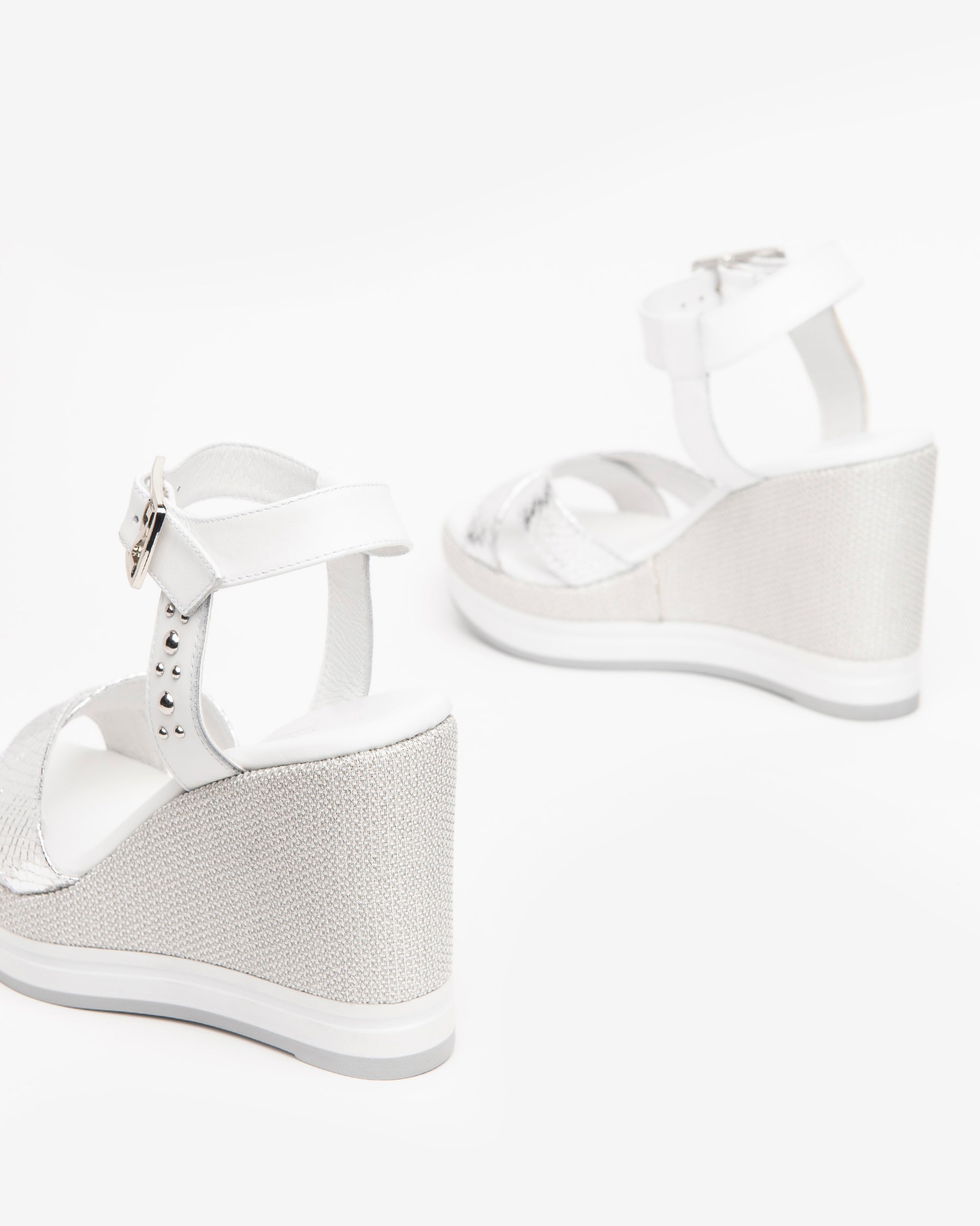 NeroGiardini Sandales Femme Cuir Python Compensées Clous
