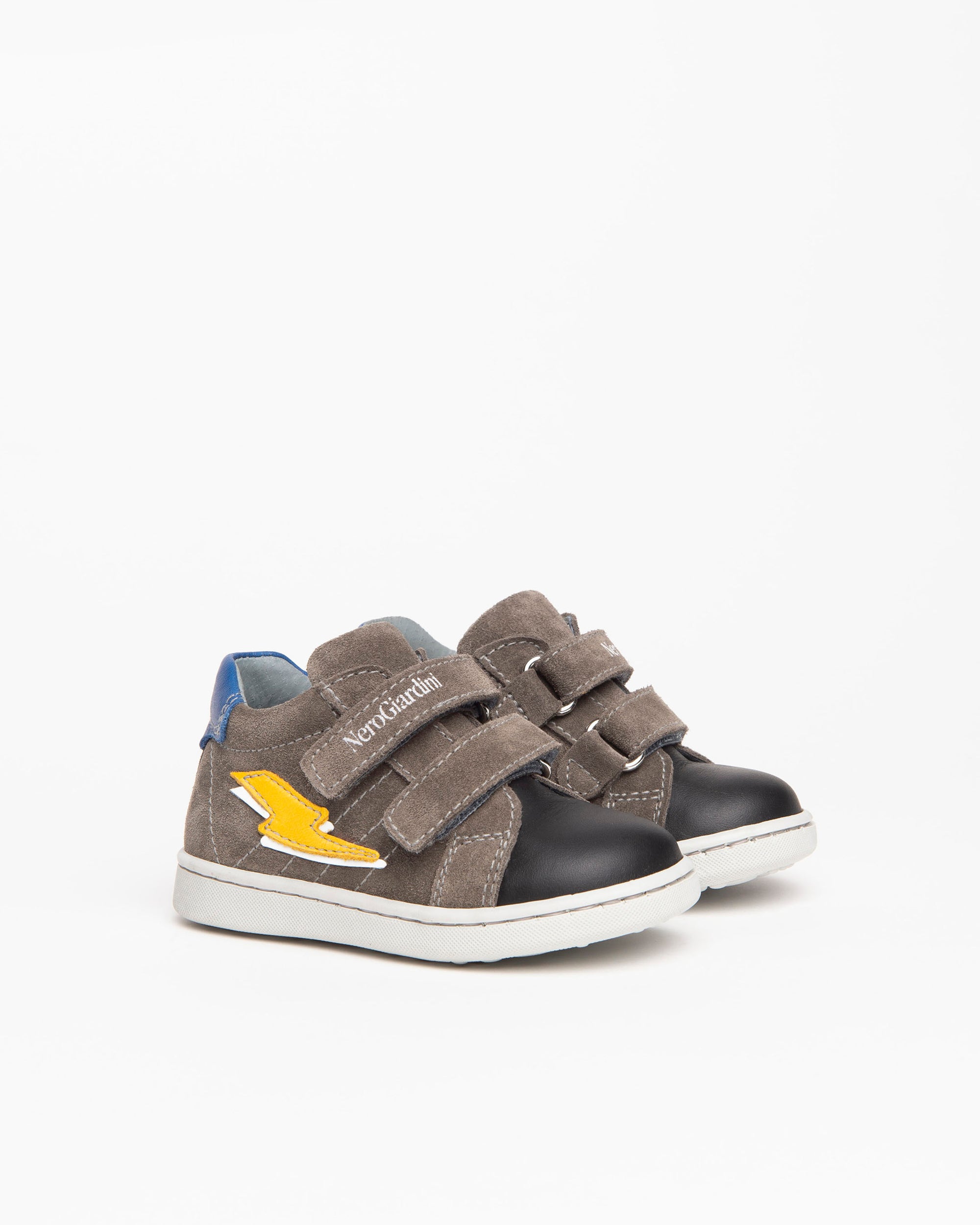 Nerogiardini Sneakers Baby Baskets Garçon Cuir Scratch