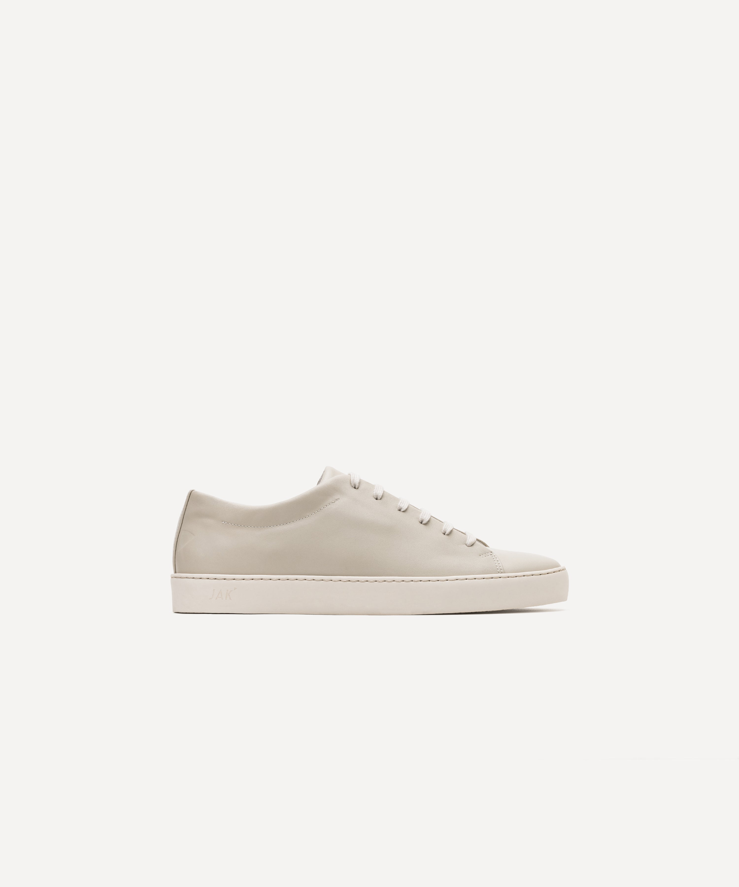 JAK Royal Dust baskets cuir beige minimaliste