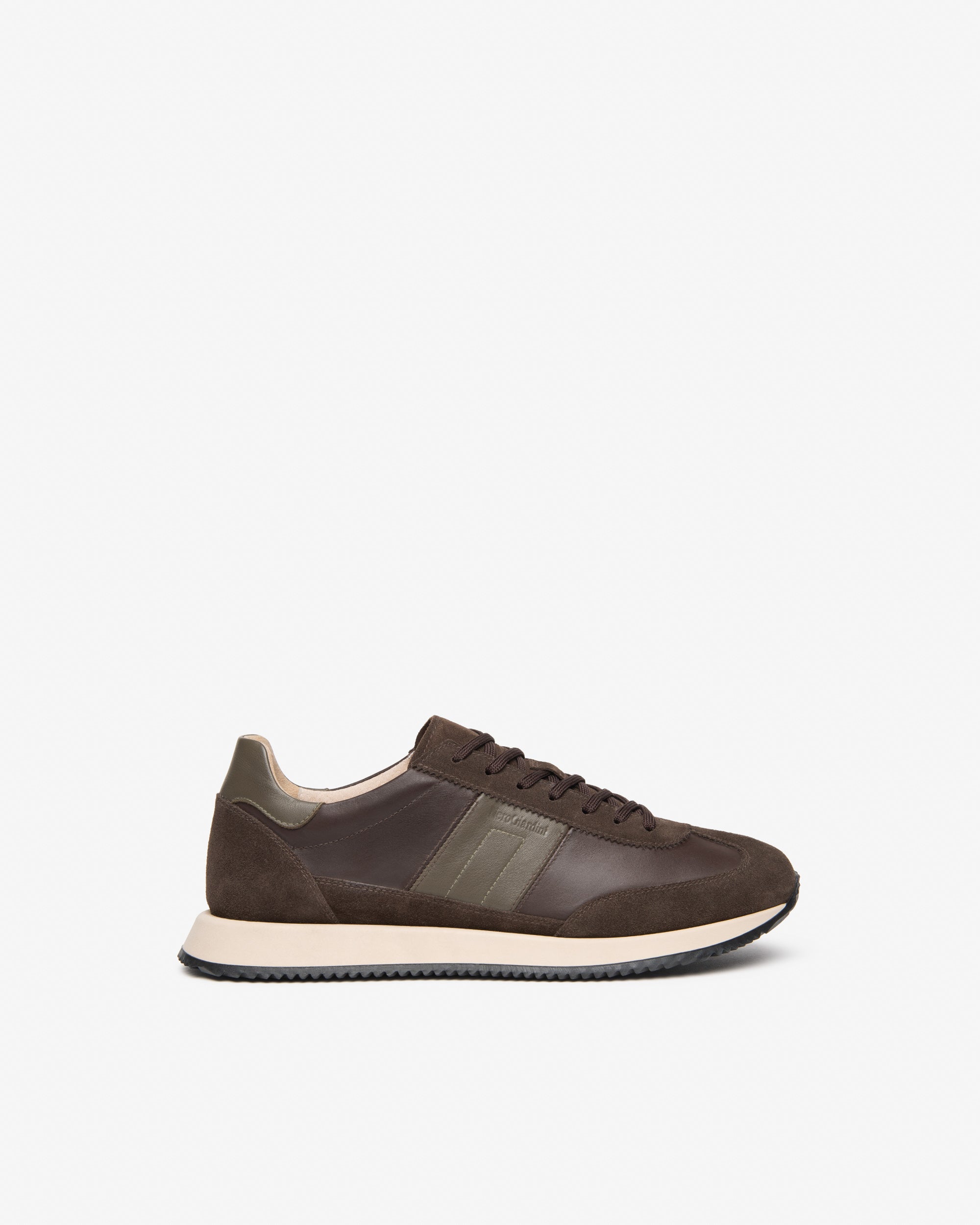 NeroGiardini Sneakers homme cuir daim pointure 42