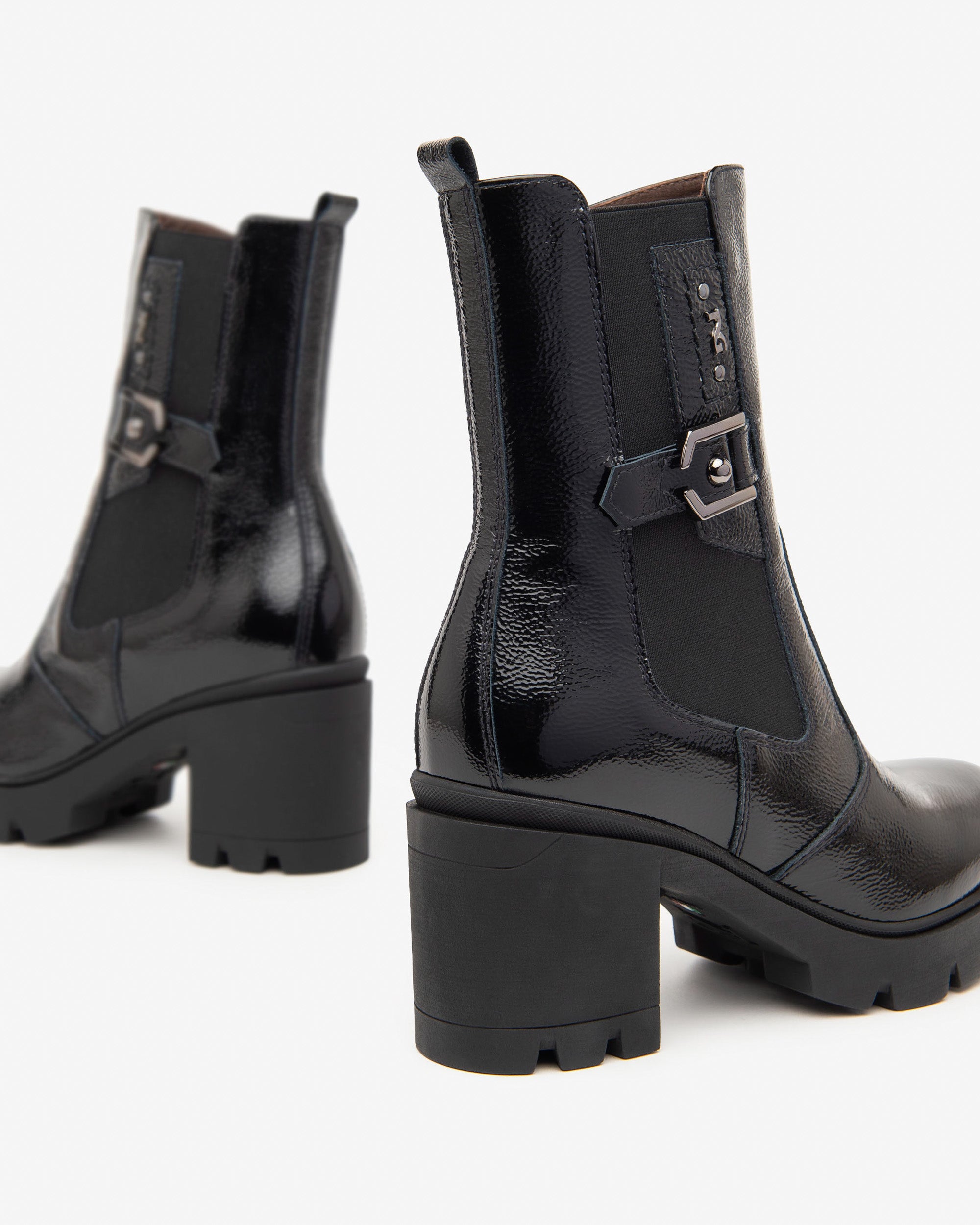 NeroGiardini Bottines Chelsea femme vernis Made in Italy