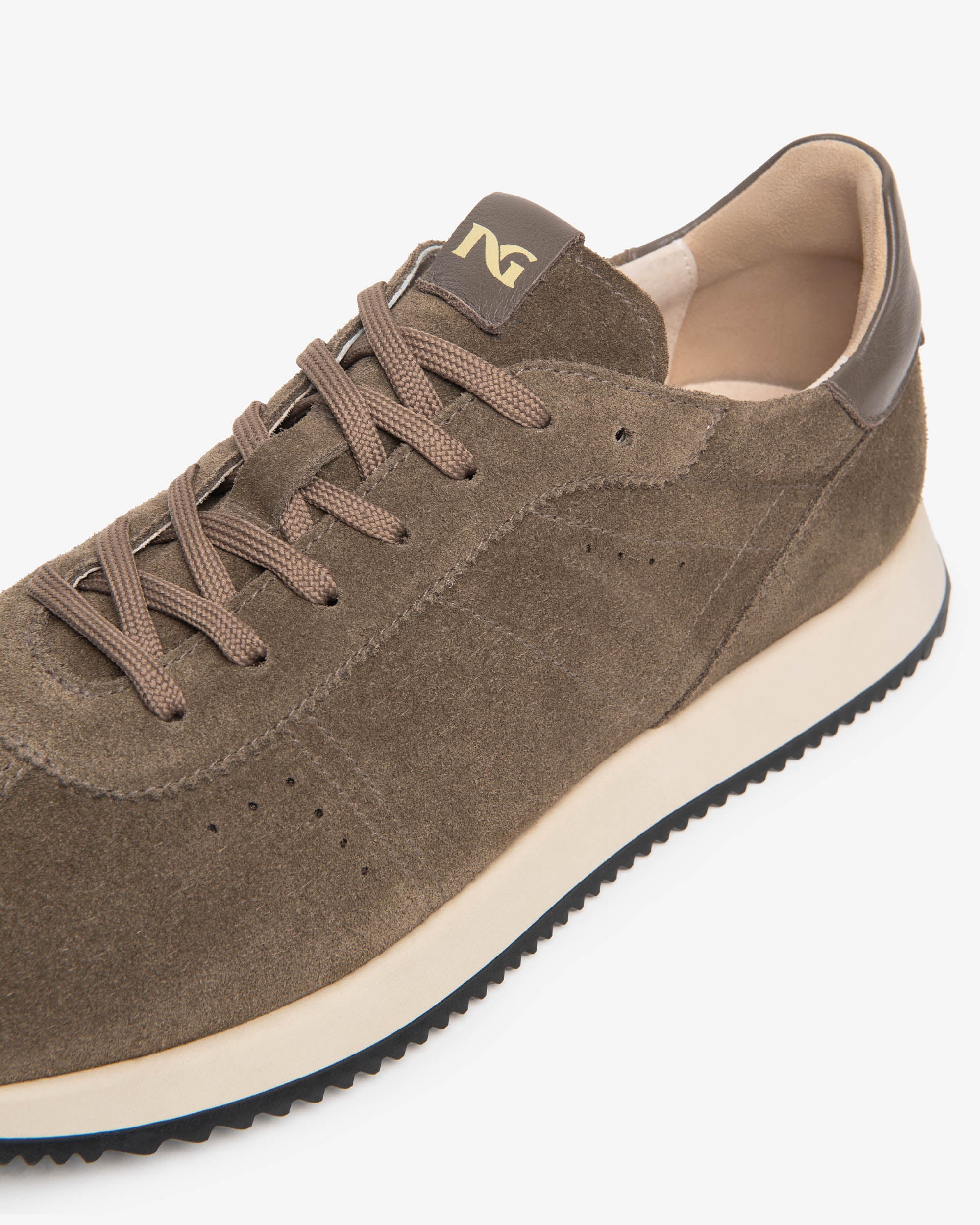 Nerogiardini Sneakers Homme Sneakers Daim Cuir Lacets
