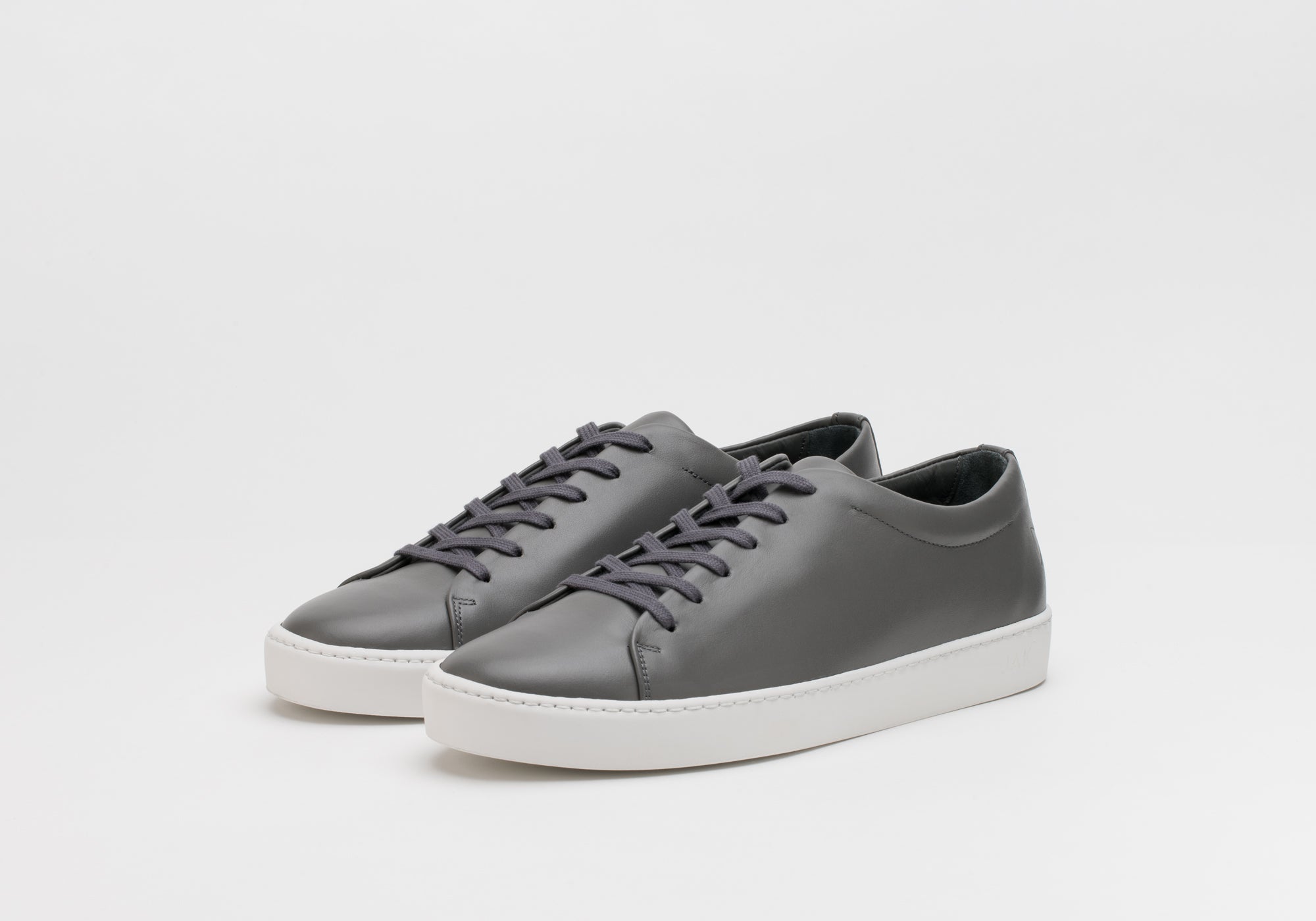 JAK Royal Grey V.S. baskets cuir gris 36 46