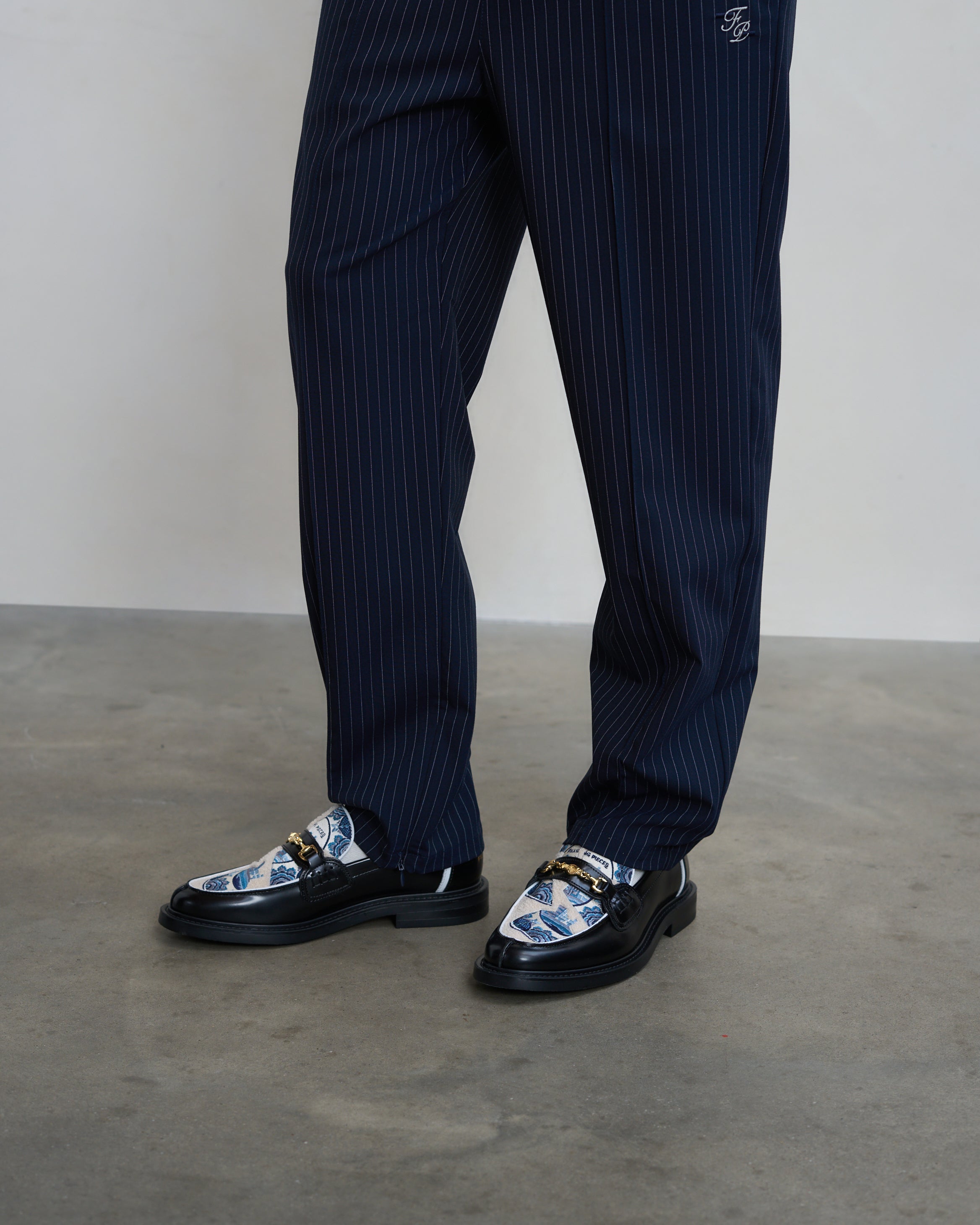 Filling Pieces Broken Plate mocassins noirs delft bleu