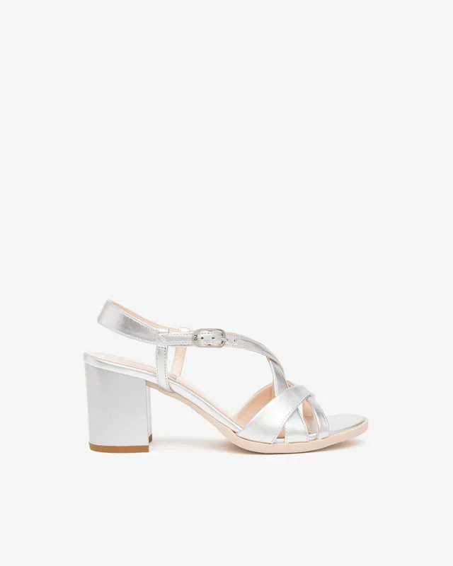 NeroGiardini Sandales sandales cuir femme confort ville
