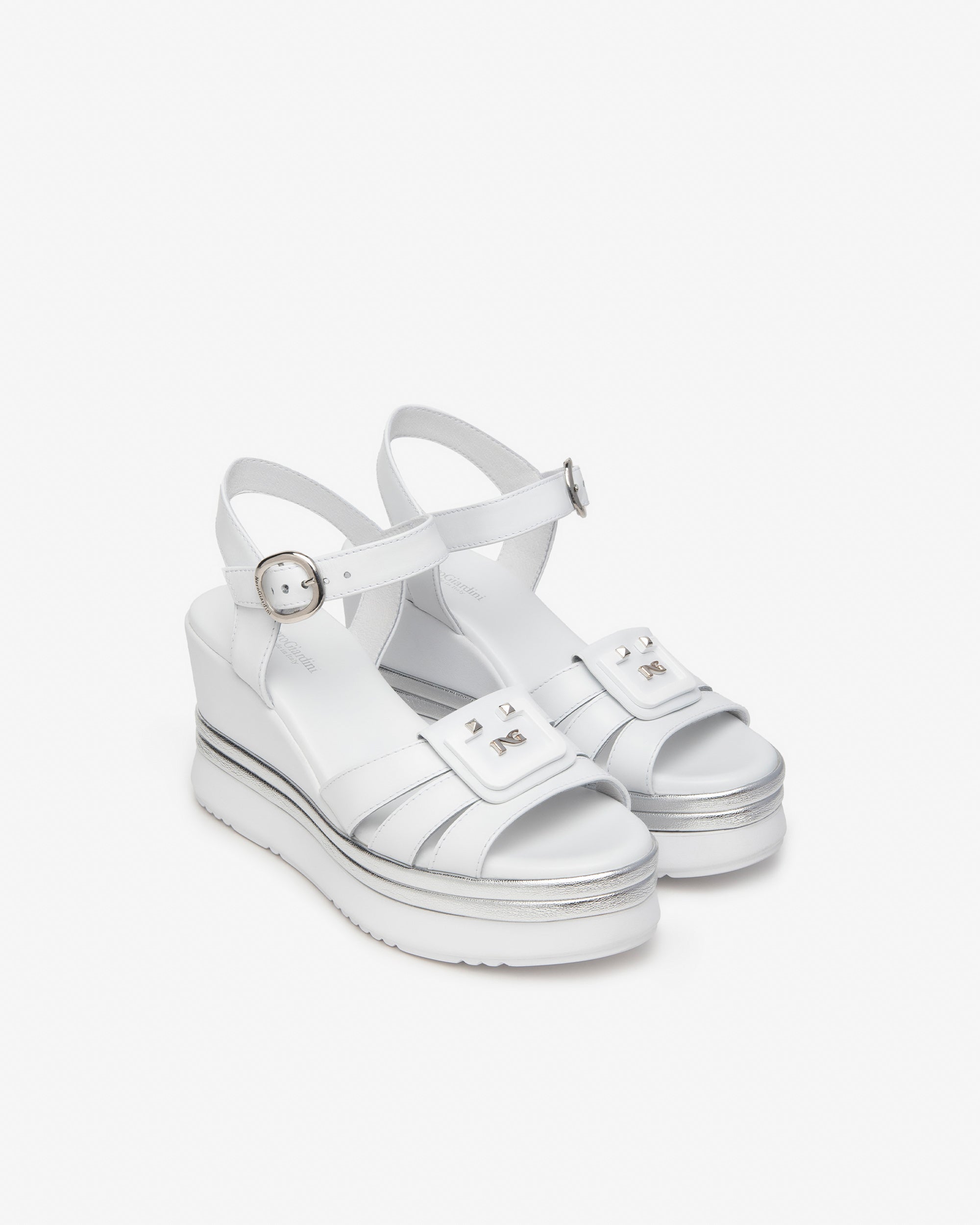NeroGiardini Sandales sandales cuir femme été 35-41