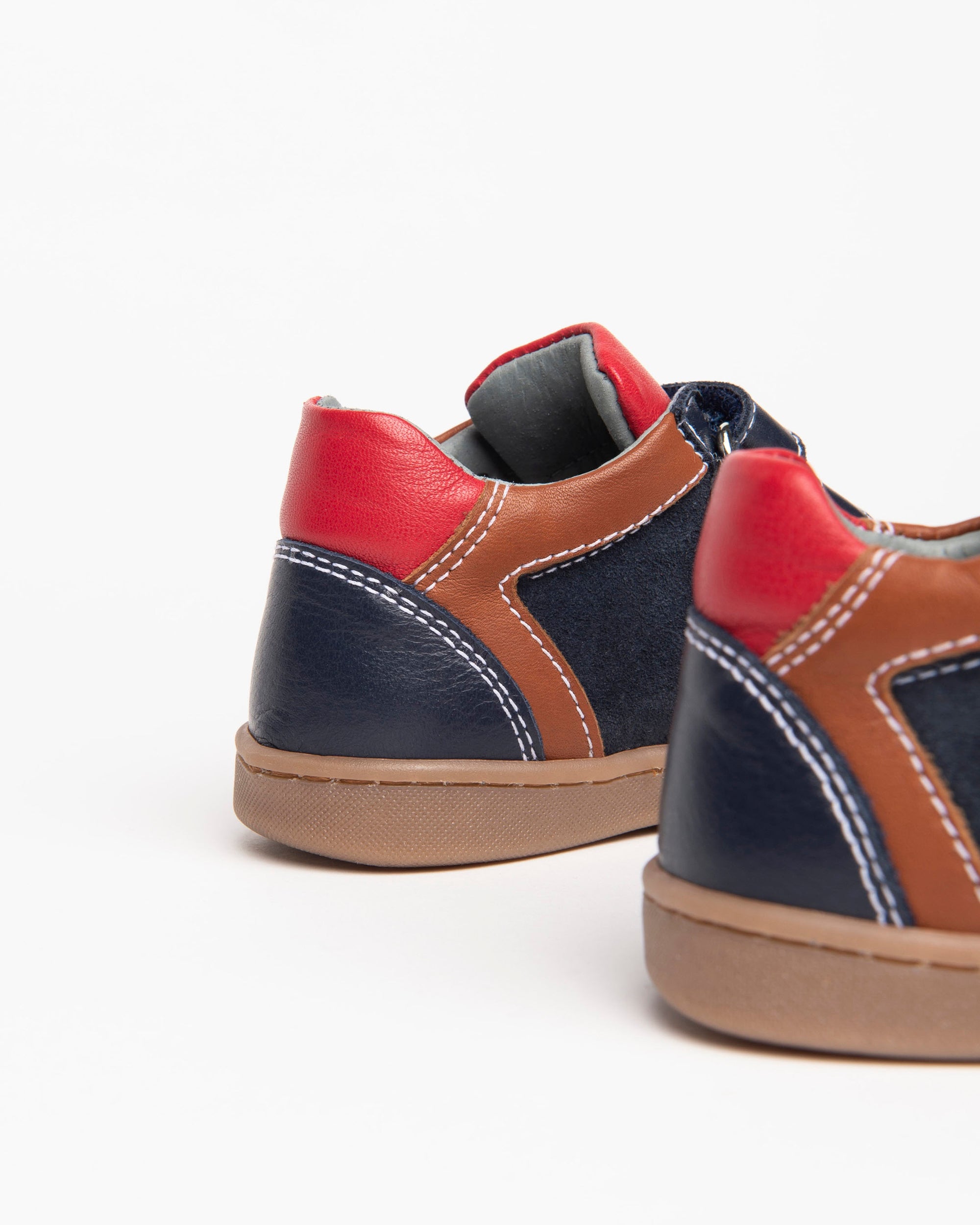 Nerogiardini Sneakers Baby Garçon Daim Scratch Léger