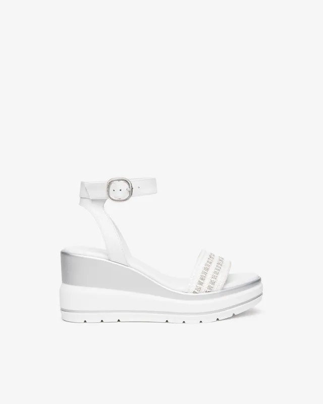 NeroGiardini Sandales Femme Cuir Tissu Été 38