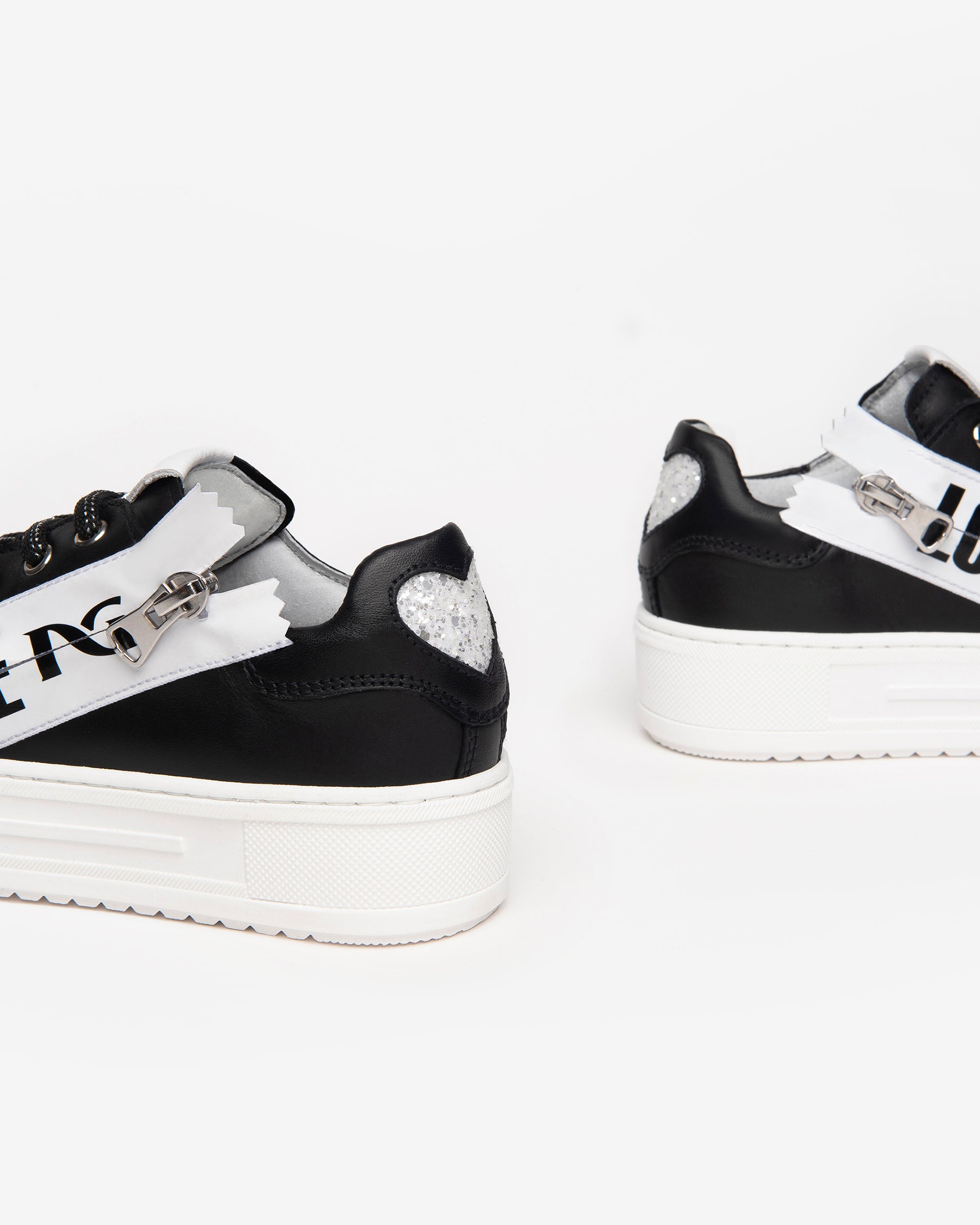 NeroGiardini Sneakers Basket Fille Cuir 34 Légère