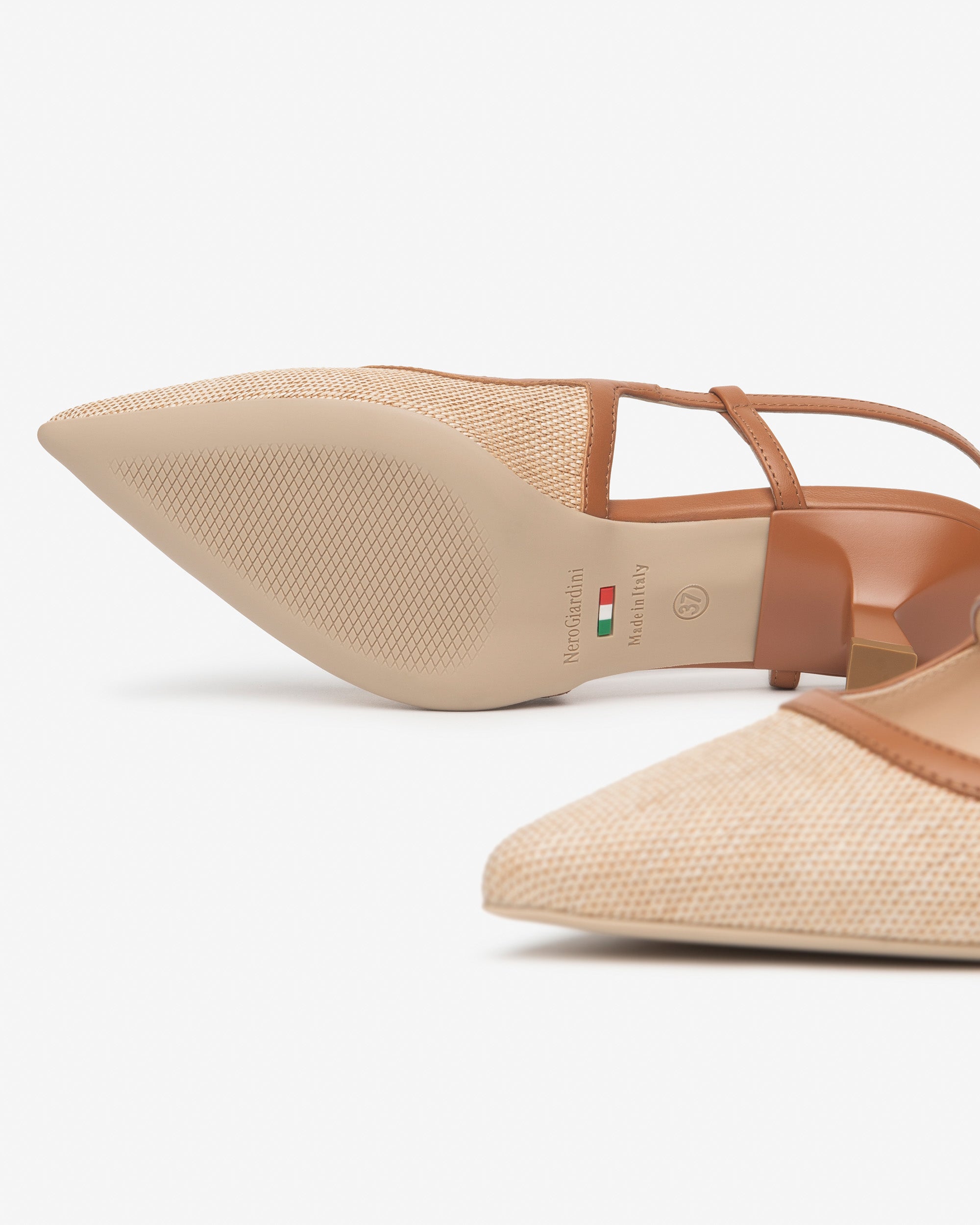 NeroGiardini Slingbacks Femme Slingbacks Cuir et Tissu