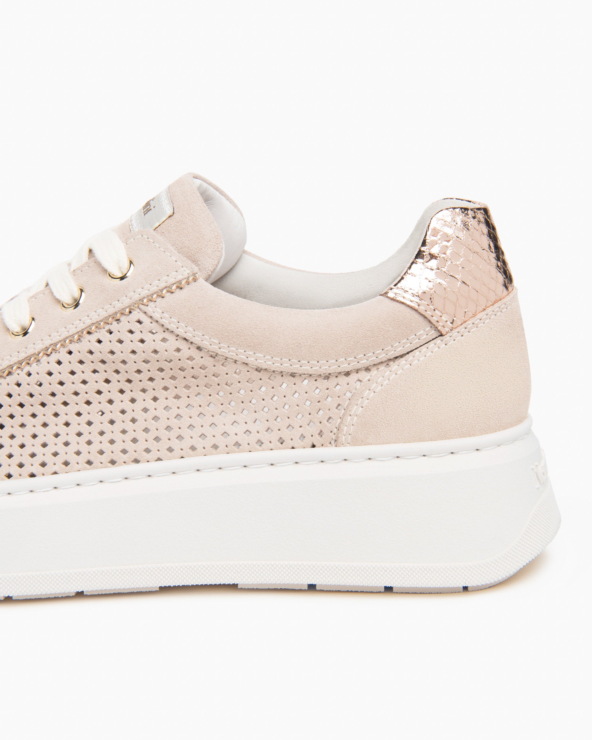 NeroGiardini Sneakers Femme Cuir Velours Memory 35-41