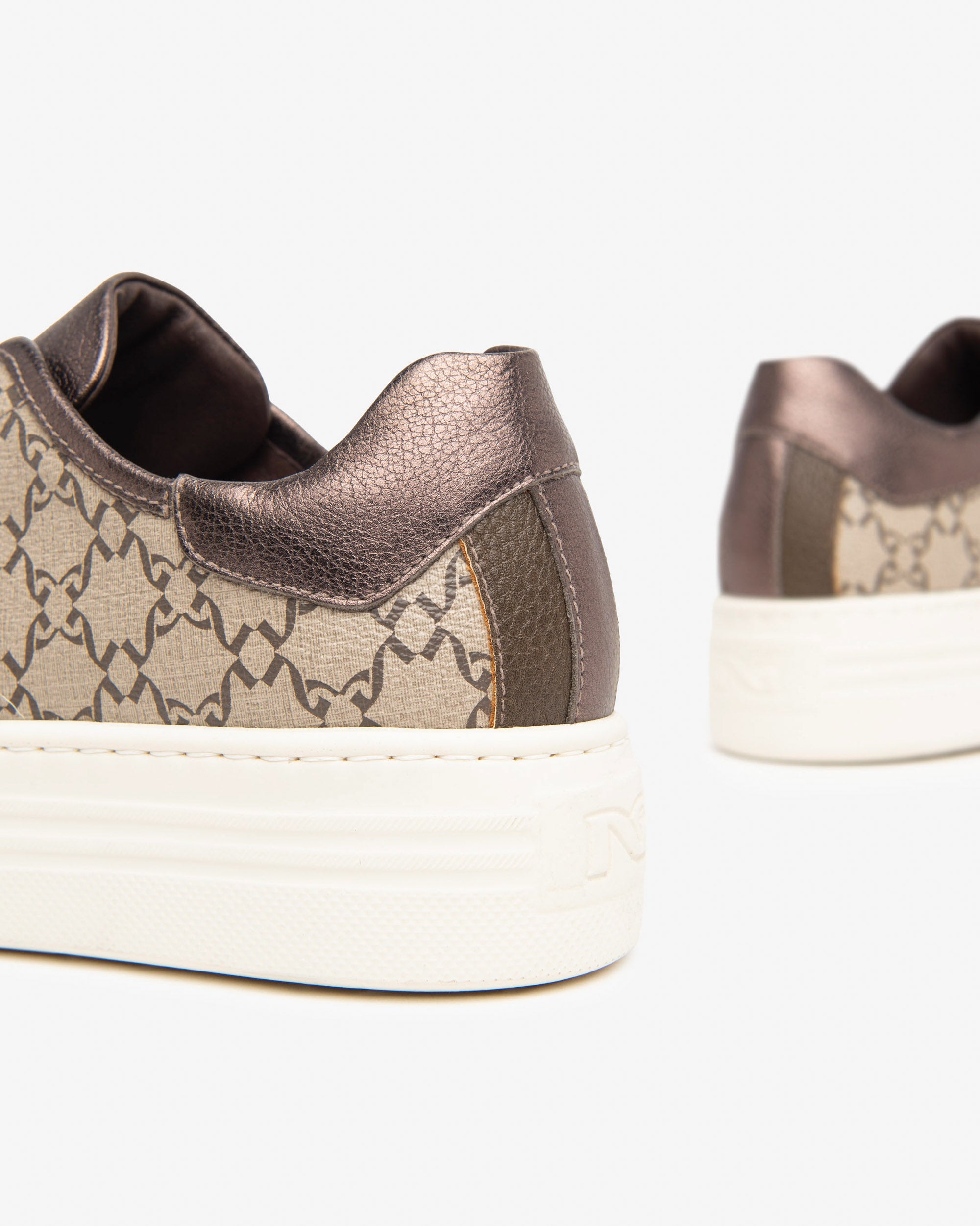 NeroGiardini Sneakers Femme Cuir DryGo 35-41