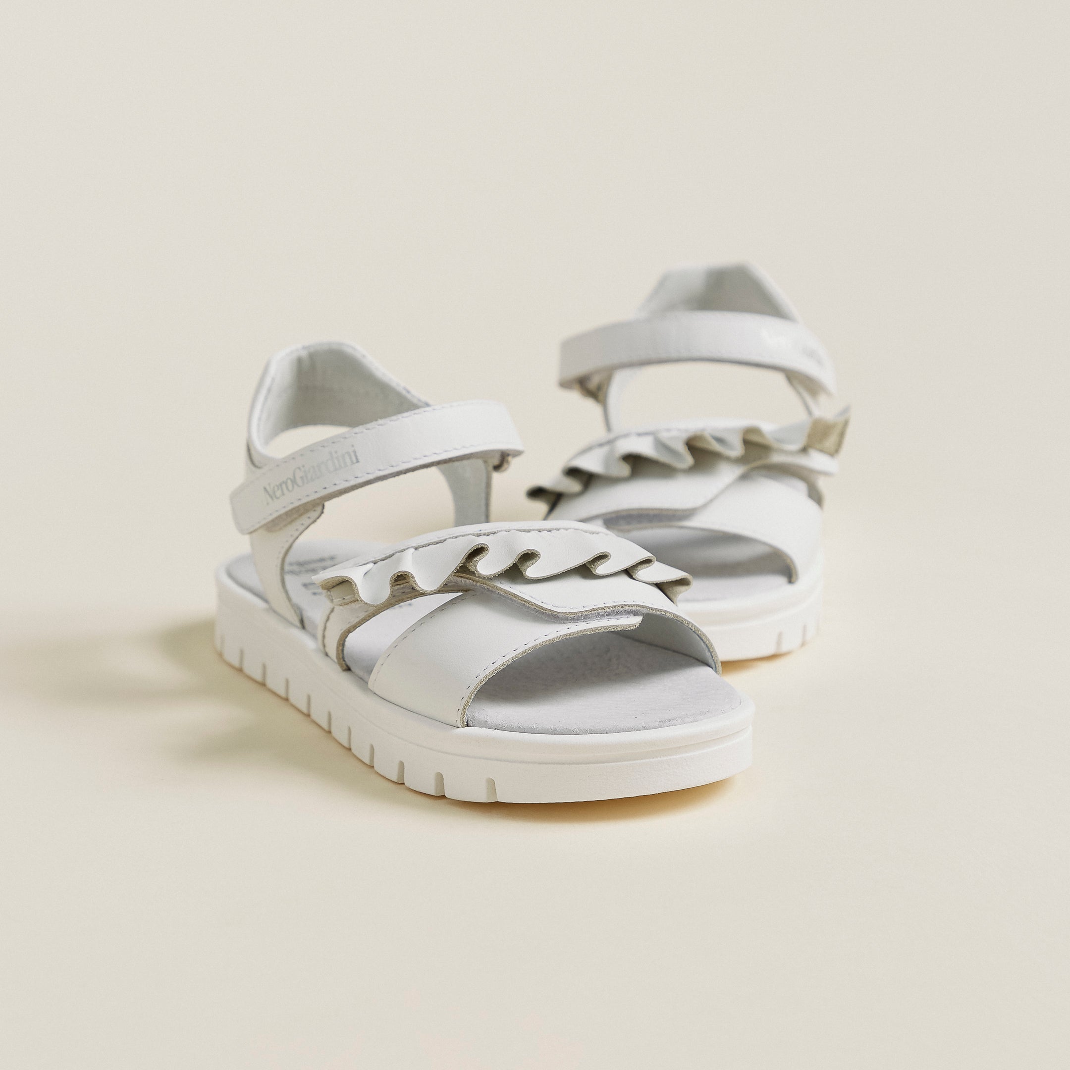 NeroGiardini Sandales Junior Fille Cuir Sandales 25-30 Été