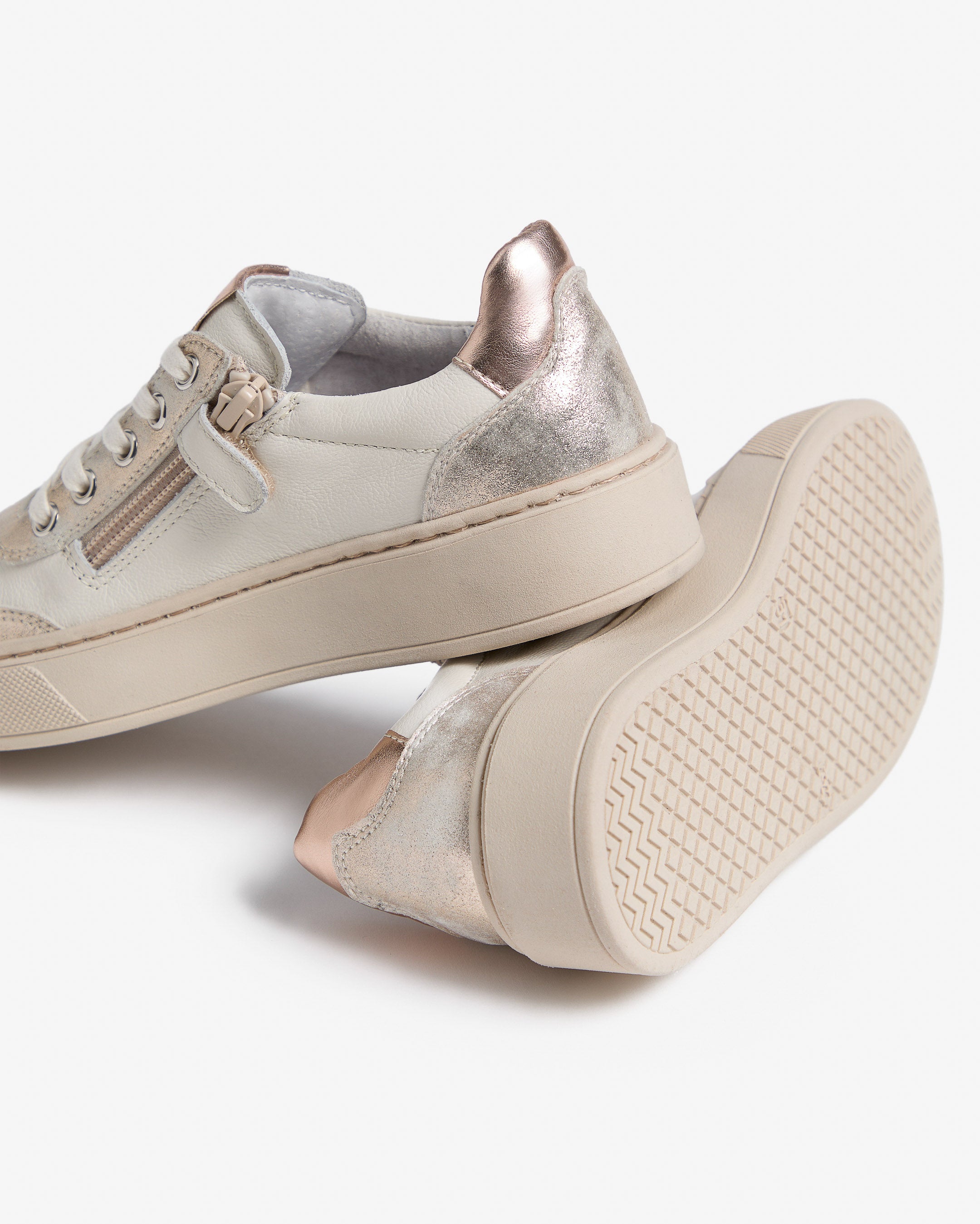 NeroGiardini Sneakers Teens Fille Cuir Respirant DryGo