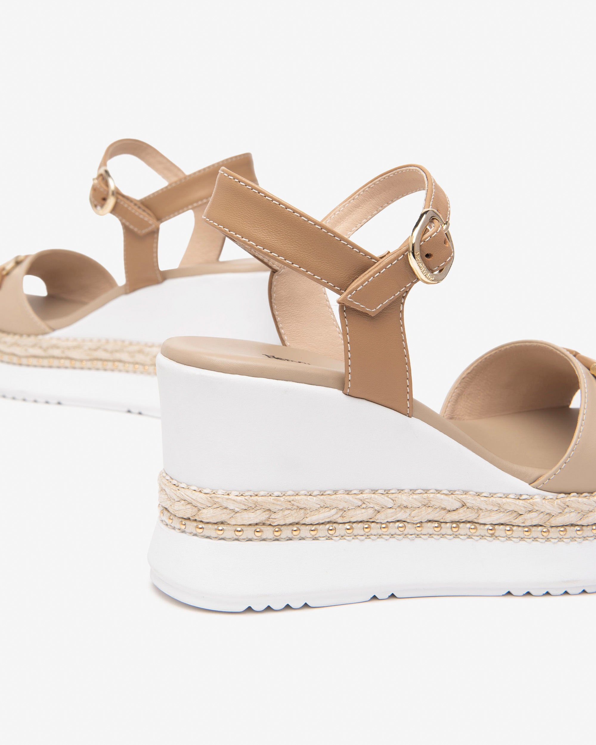 NeroGiardini Sandales sandales cuir femme été