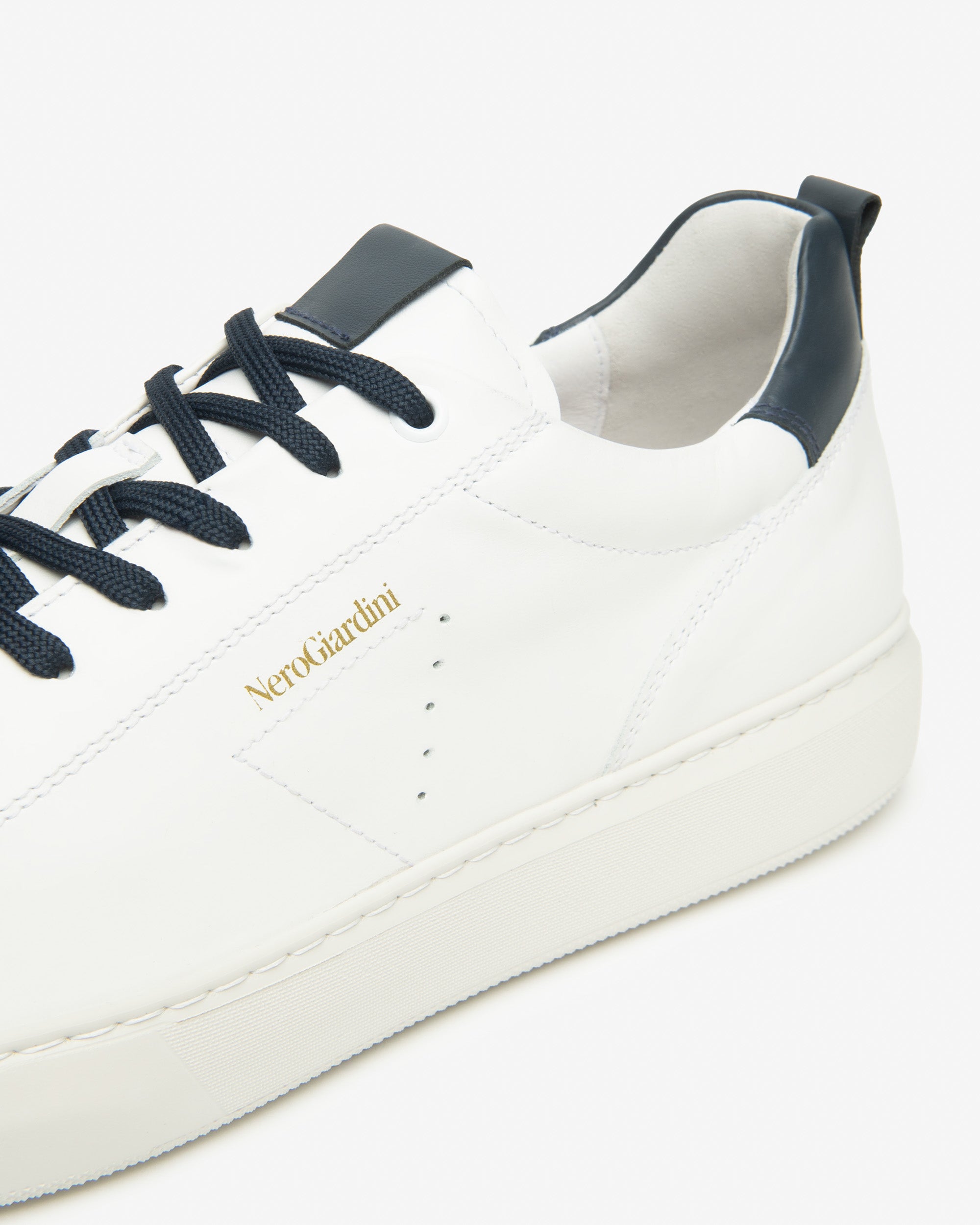 NeroGiardini Sneakers Homme en Cuir ville pointure 42