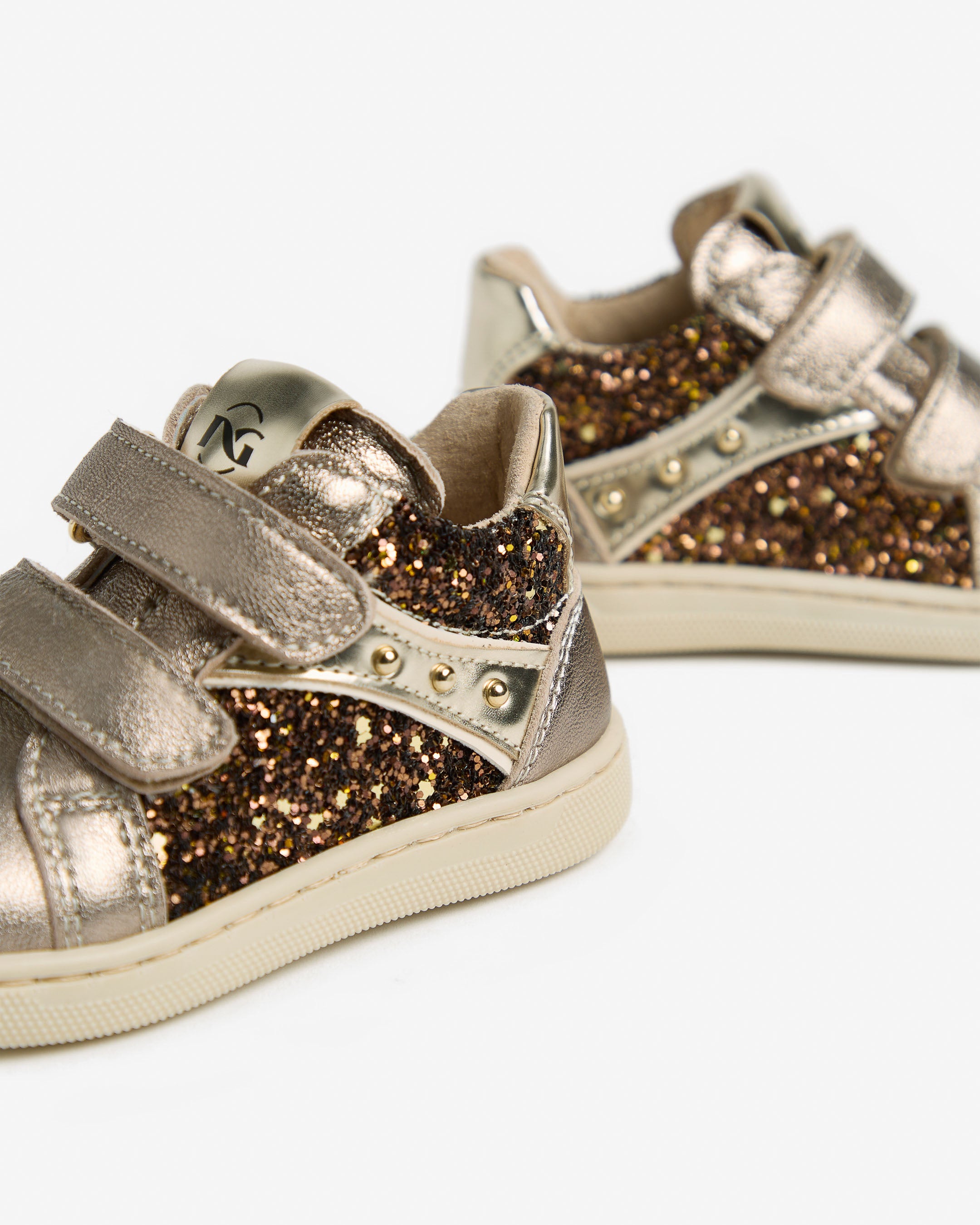 NeroGiardini Sneakers Junior Baskets Fille Cuir 22