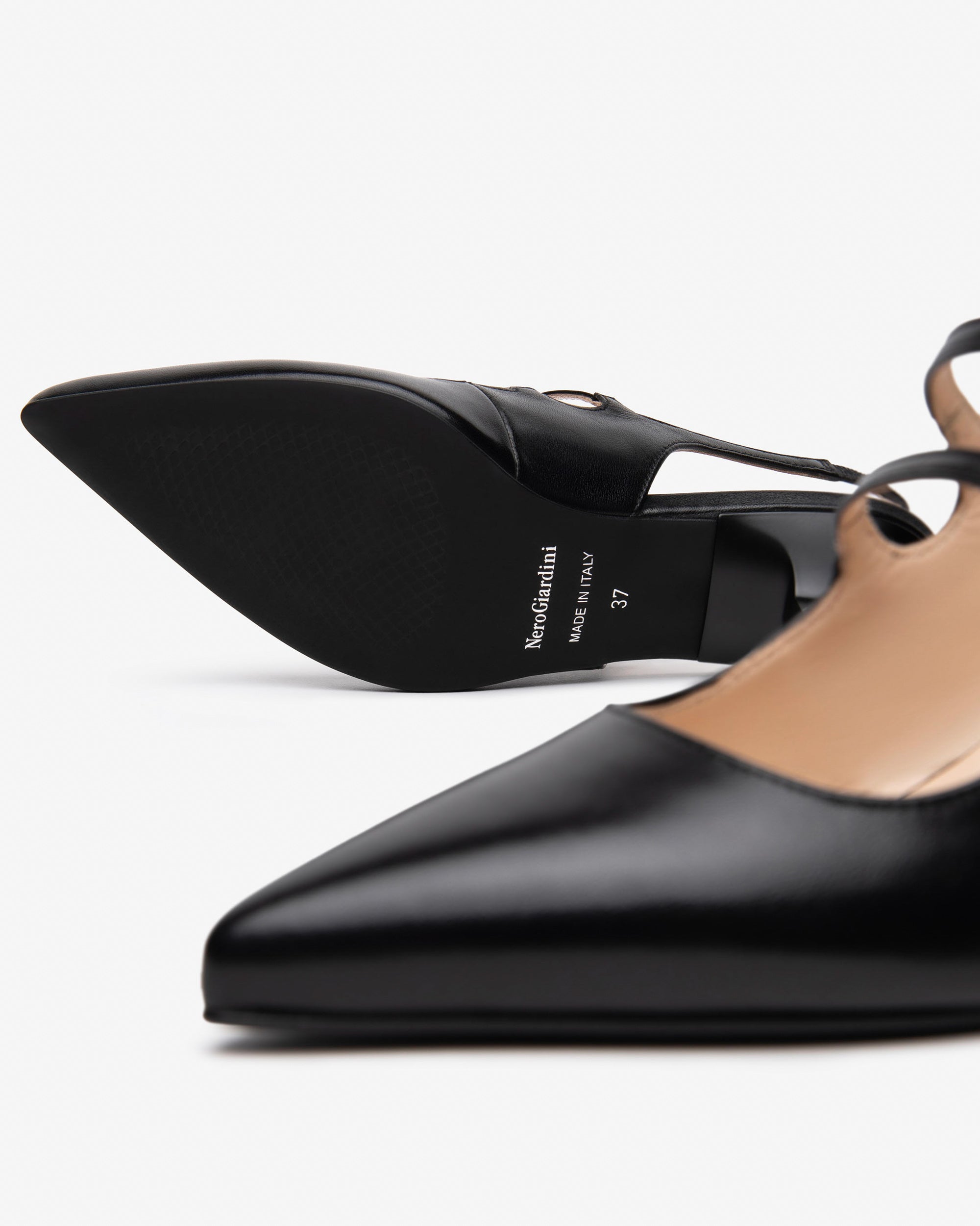 Nerogiardini Slingbacks Femme Cuir Escarpins