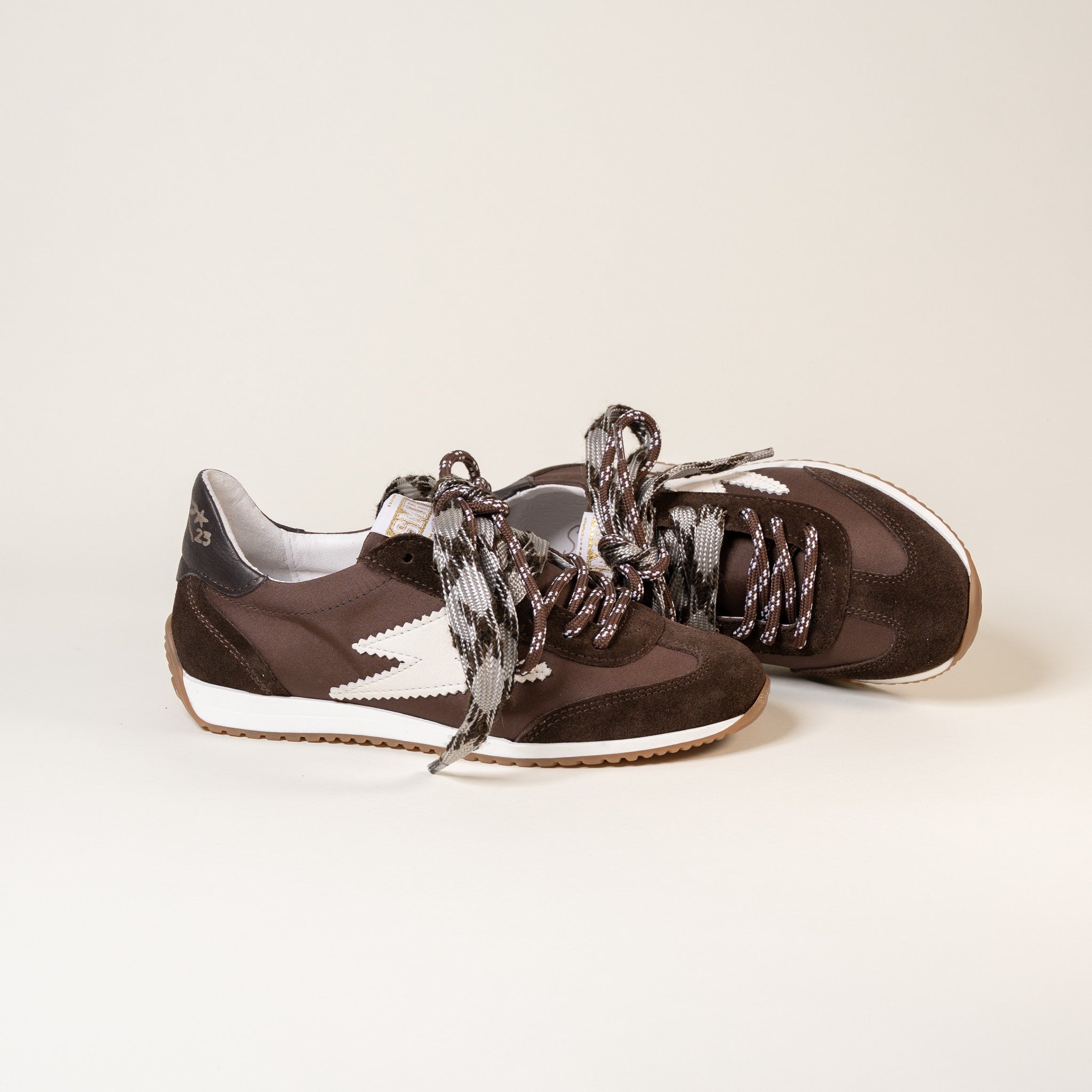 SMR June E278 baskets marron blanc taille 36