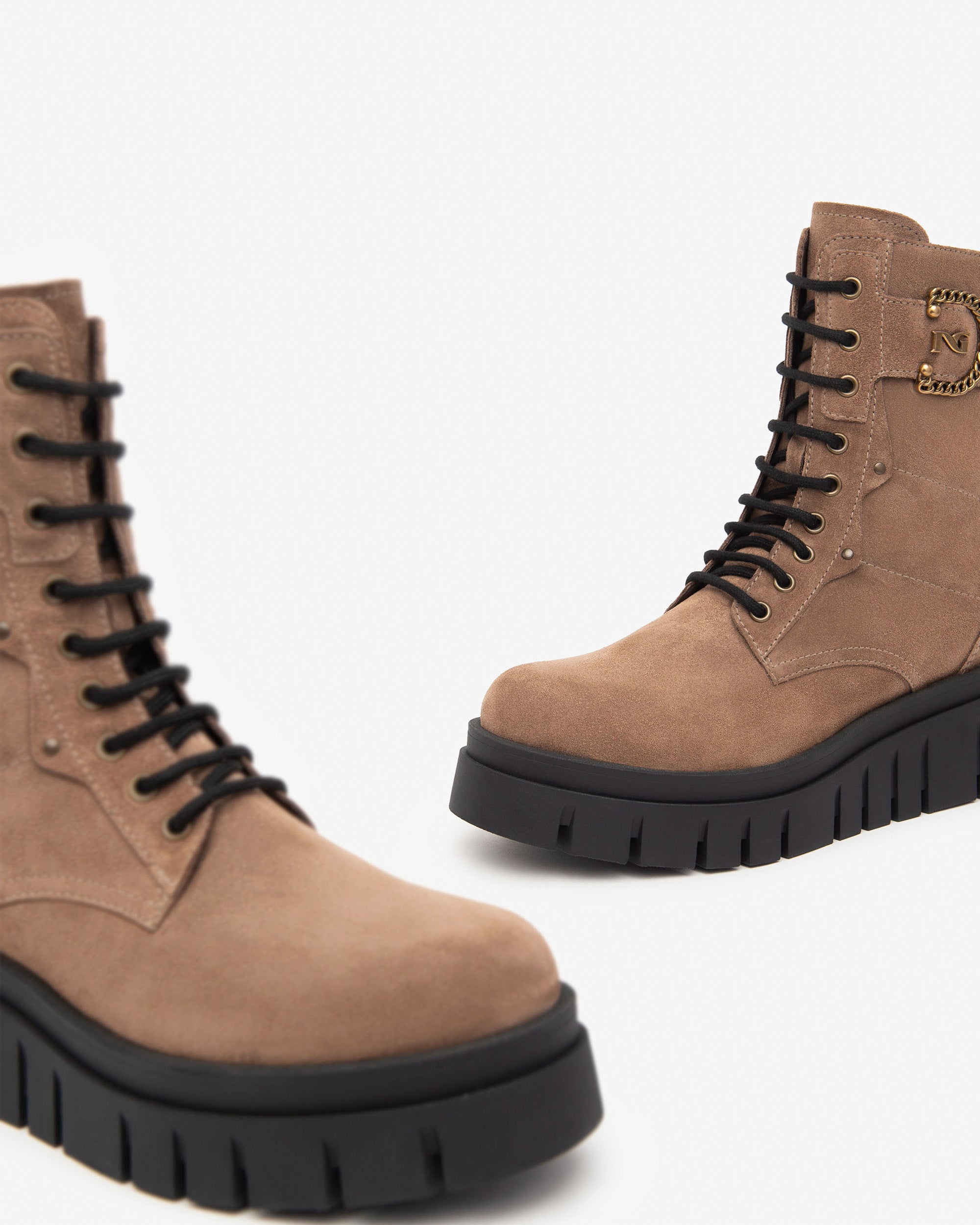 NeroGiardini Bottines Motardes Femme Cuir Velours
